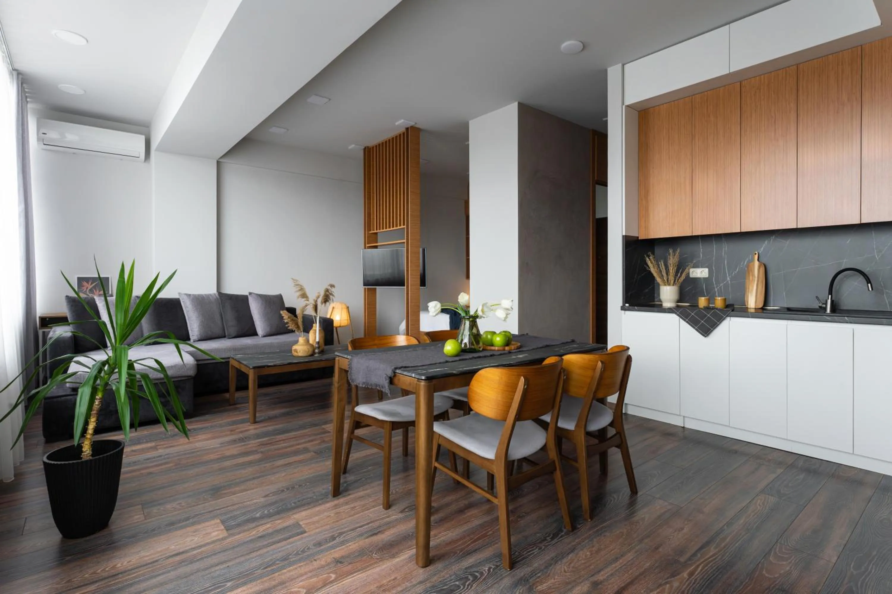 Kitchen or kitchenette in Sweet Home Deluxe Apart-Hotel