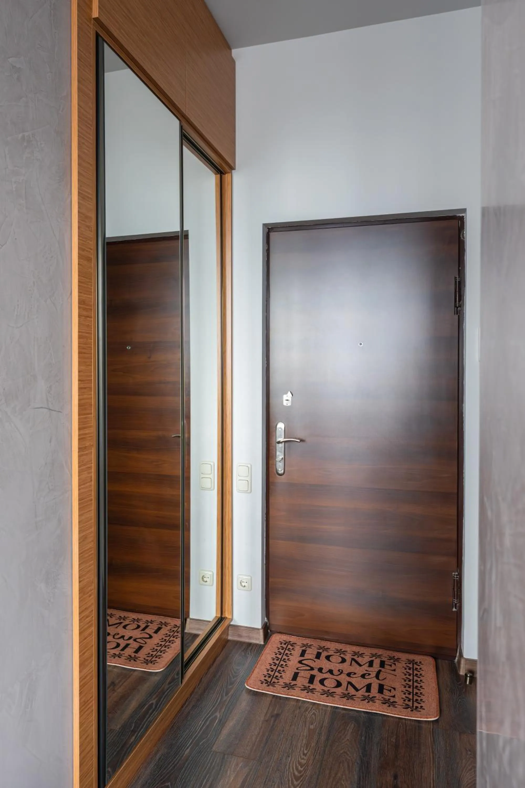 wardrobe in Sweet Home Deluxe Apart-Hotel