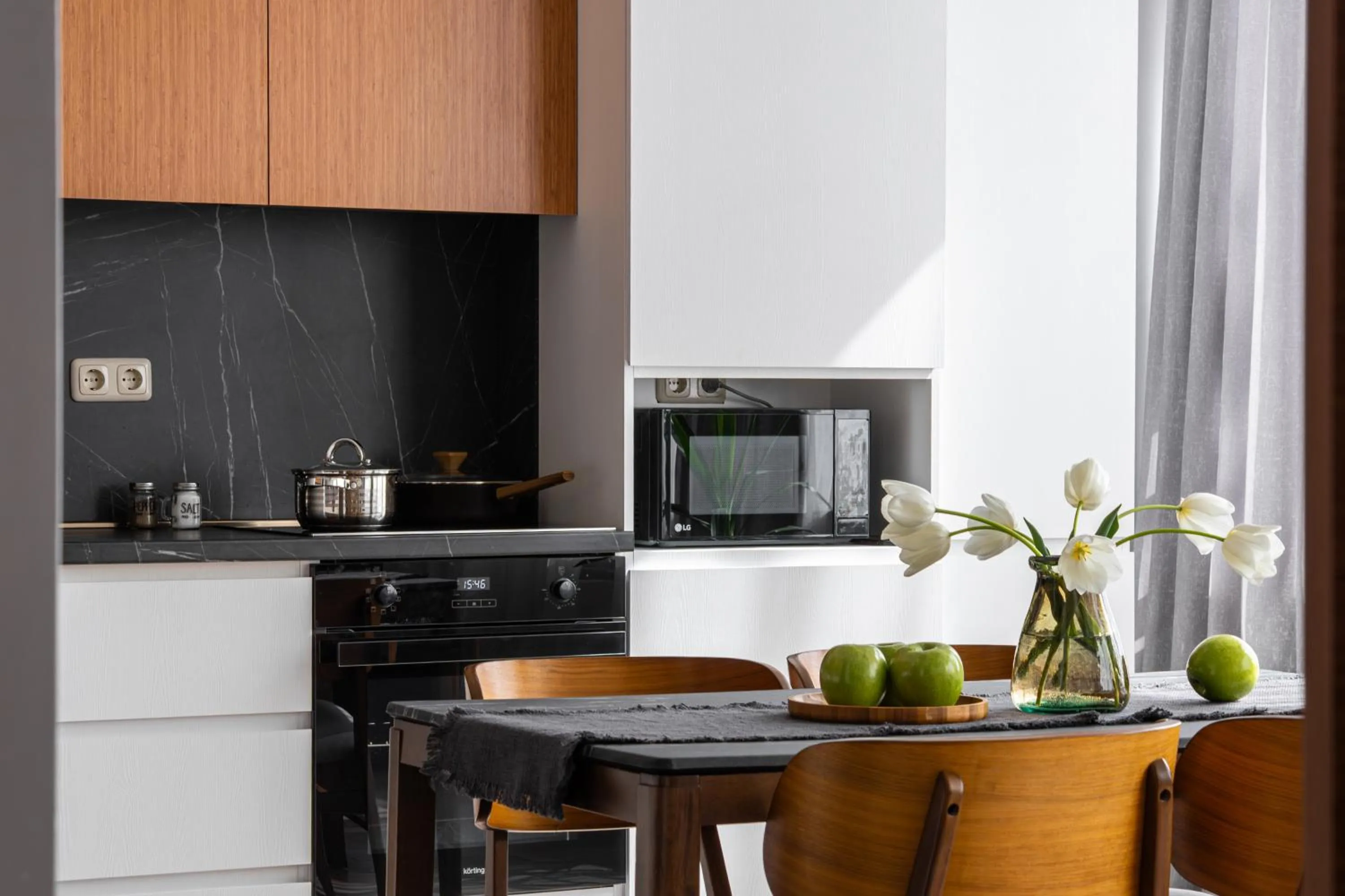 Coffee/tea facilities in Sweet Home Deluxe Apart-Hotel