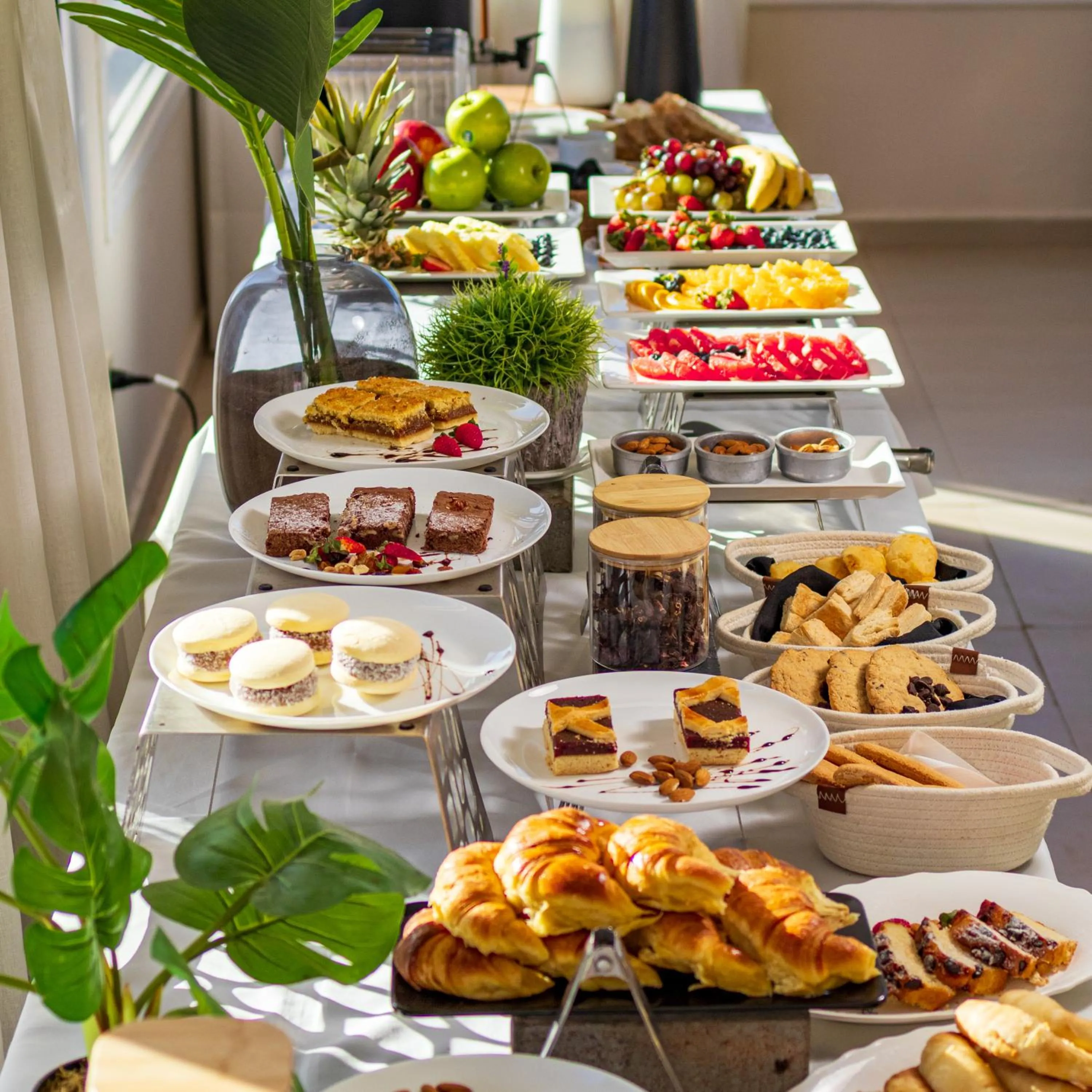 Buffet breakfast in Sul Mare Hotel
