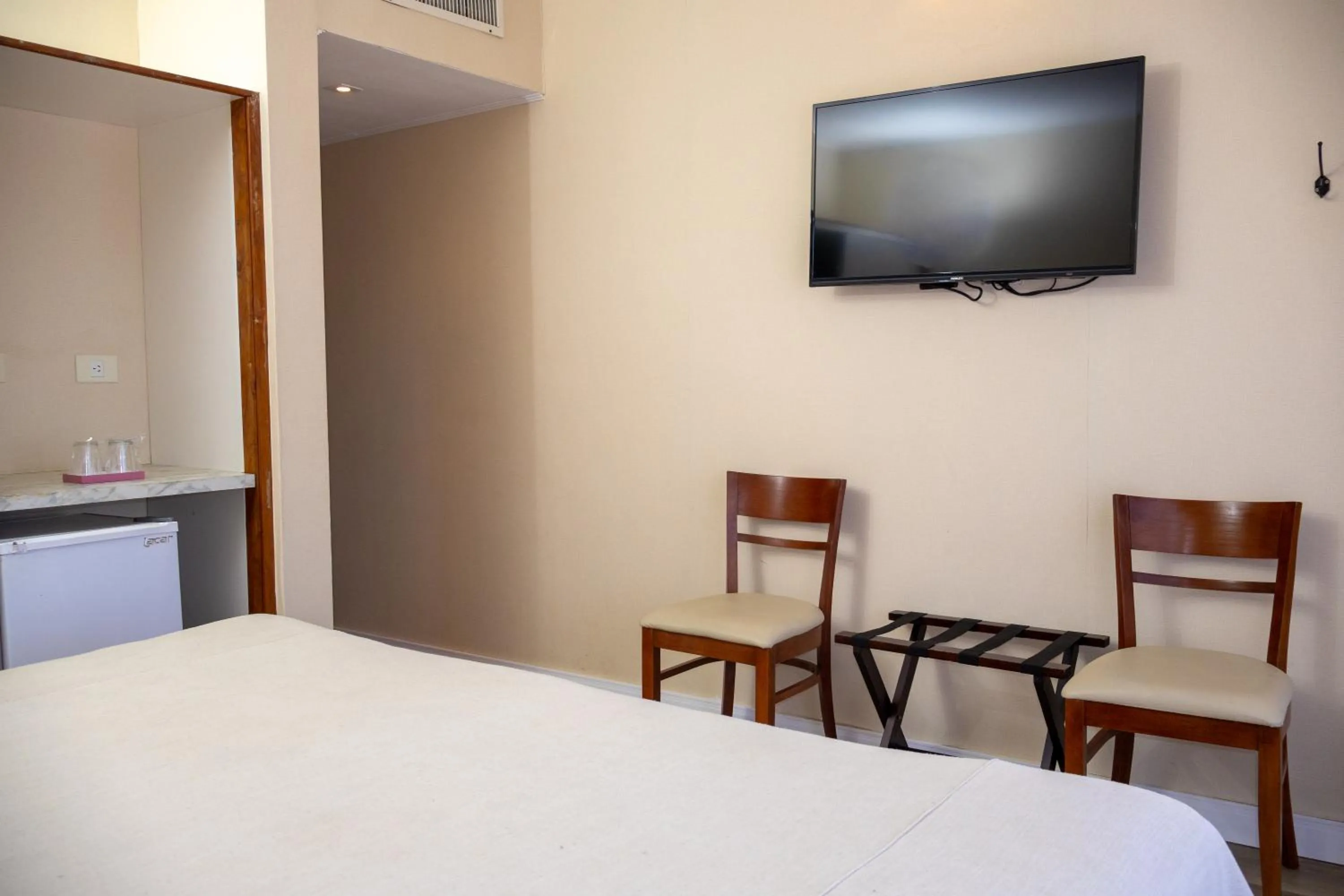 TV and multimedia, Bed in Sul Mare Hotel