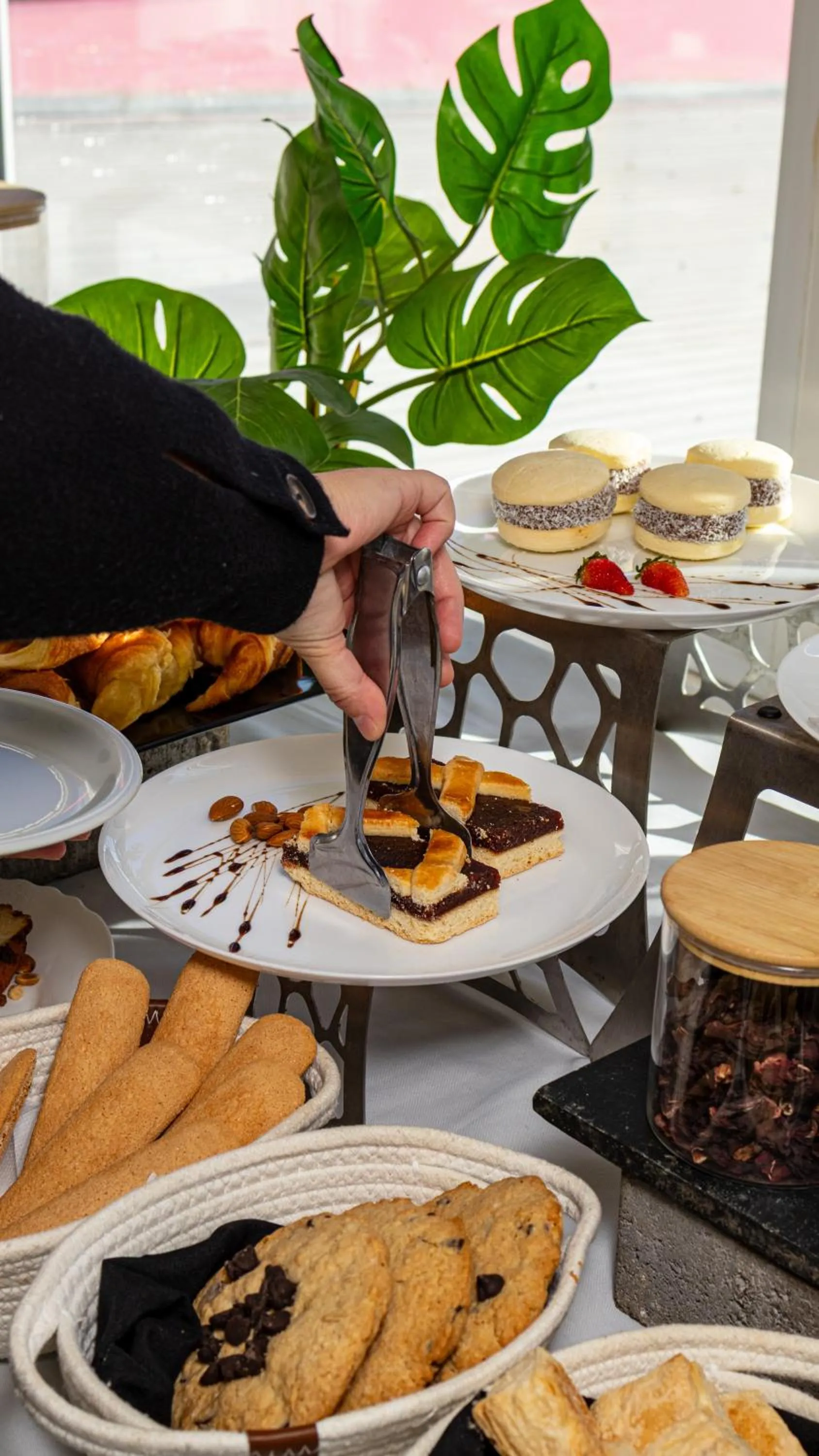 Buffet breakfast in Sul Mare Hotel