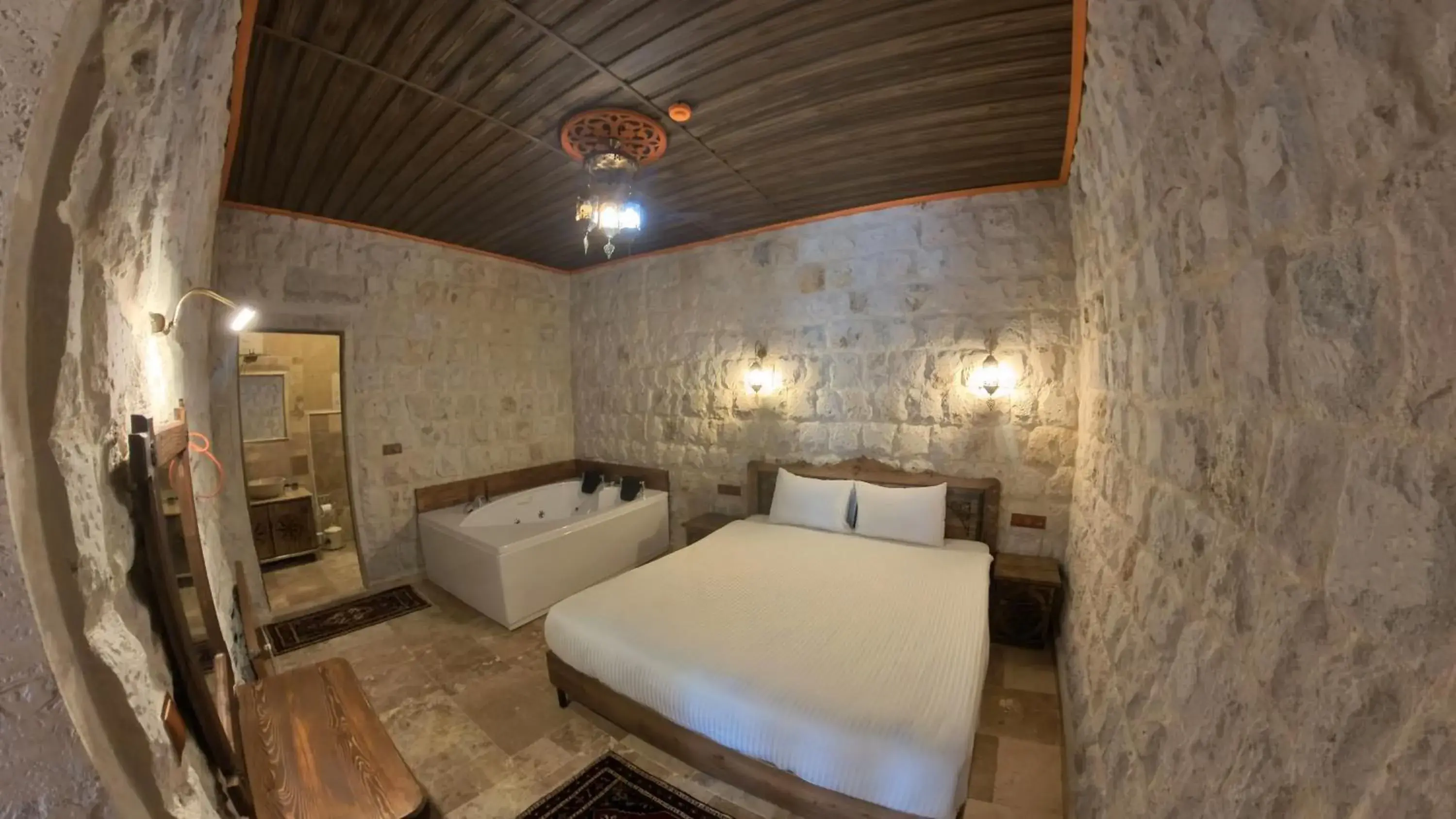 Queen Room with Spa Bath in Timur inn Cappadocia Queen Room with Spa Bath in Timur inn Cappadocia