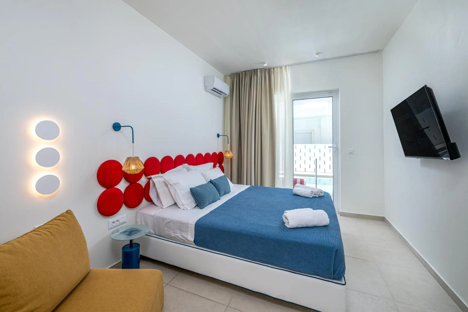 Bed in Patricia Suites