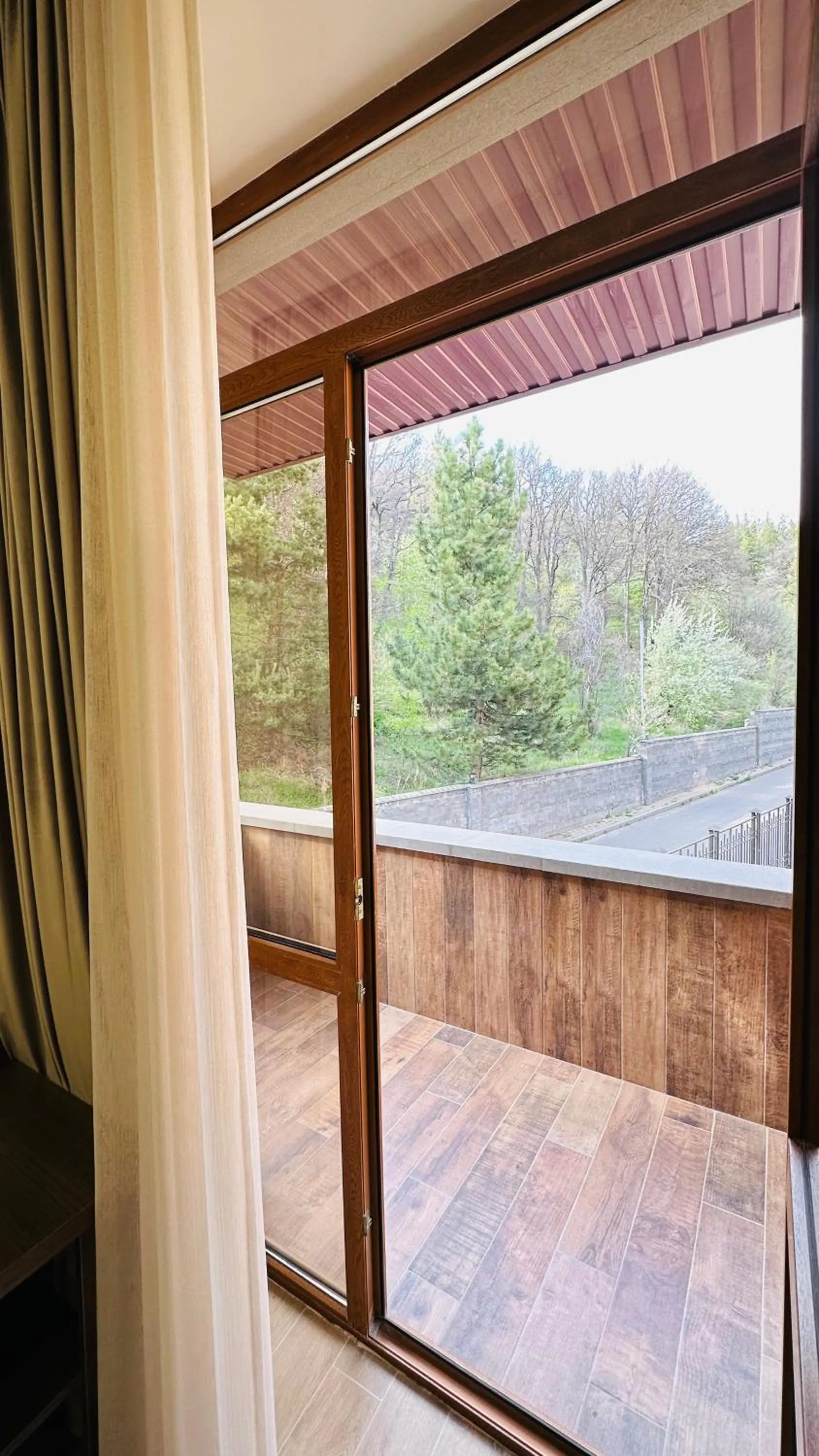 Spring in Marrone Hotel Tsaghkadzor