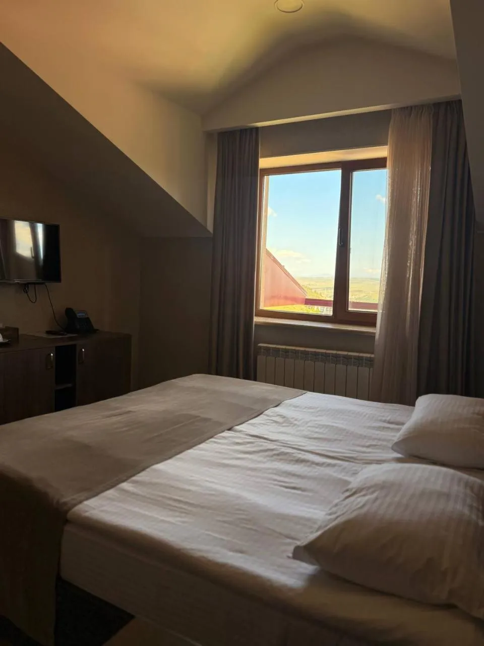 Bed in Marrone Hotel Tsaghkadzor