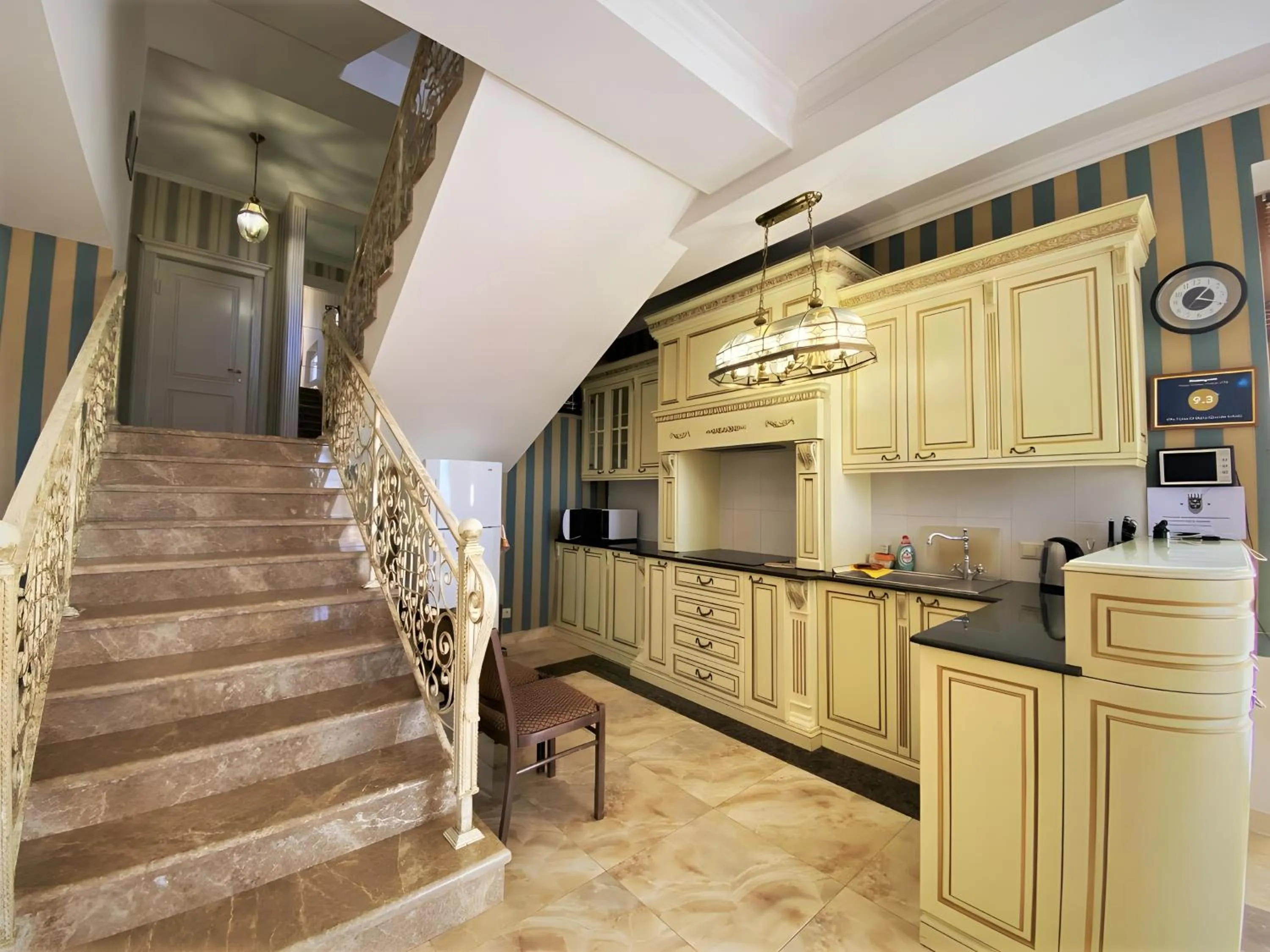 Kitchen or kitchenette in Marrone Hotel Tsaghkadzor