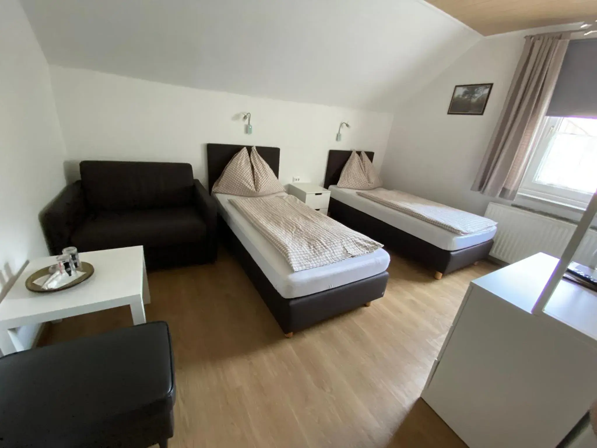 Double or Twin Room in Pension Eder Double or Twin Room in Pension Eder