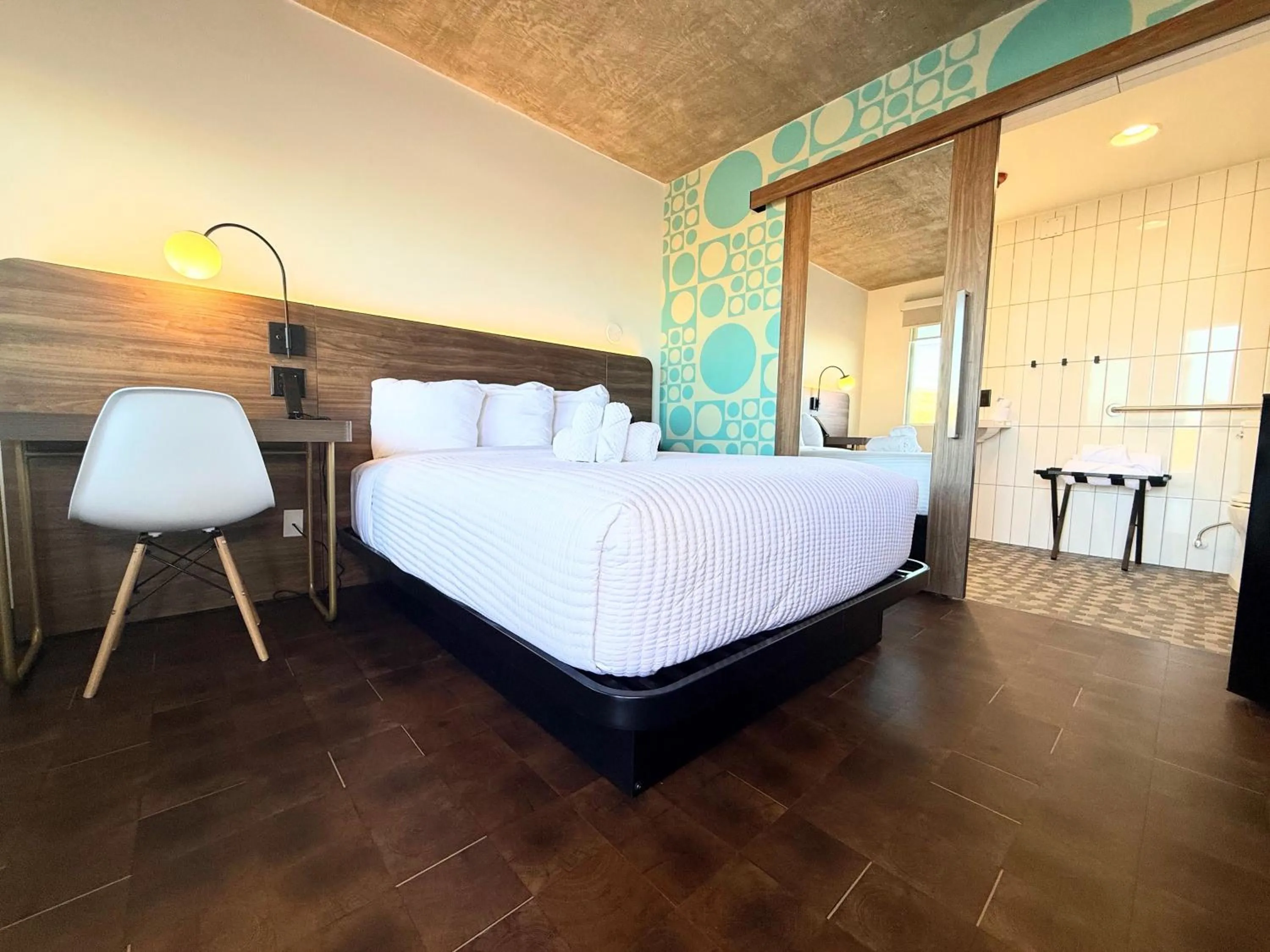 Bed in The Alice Hotel