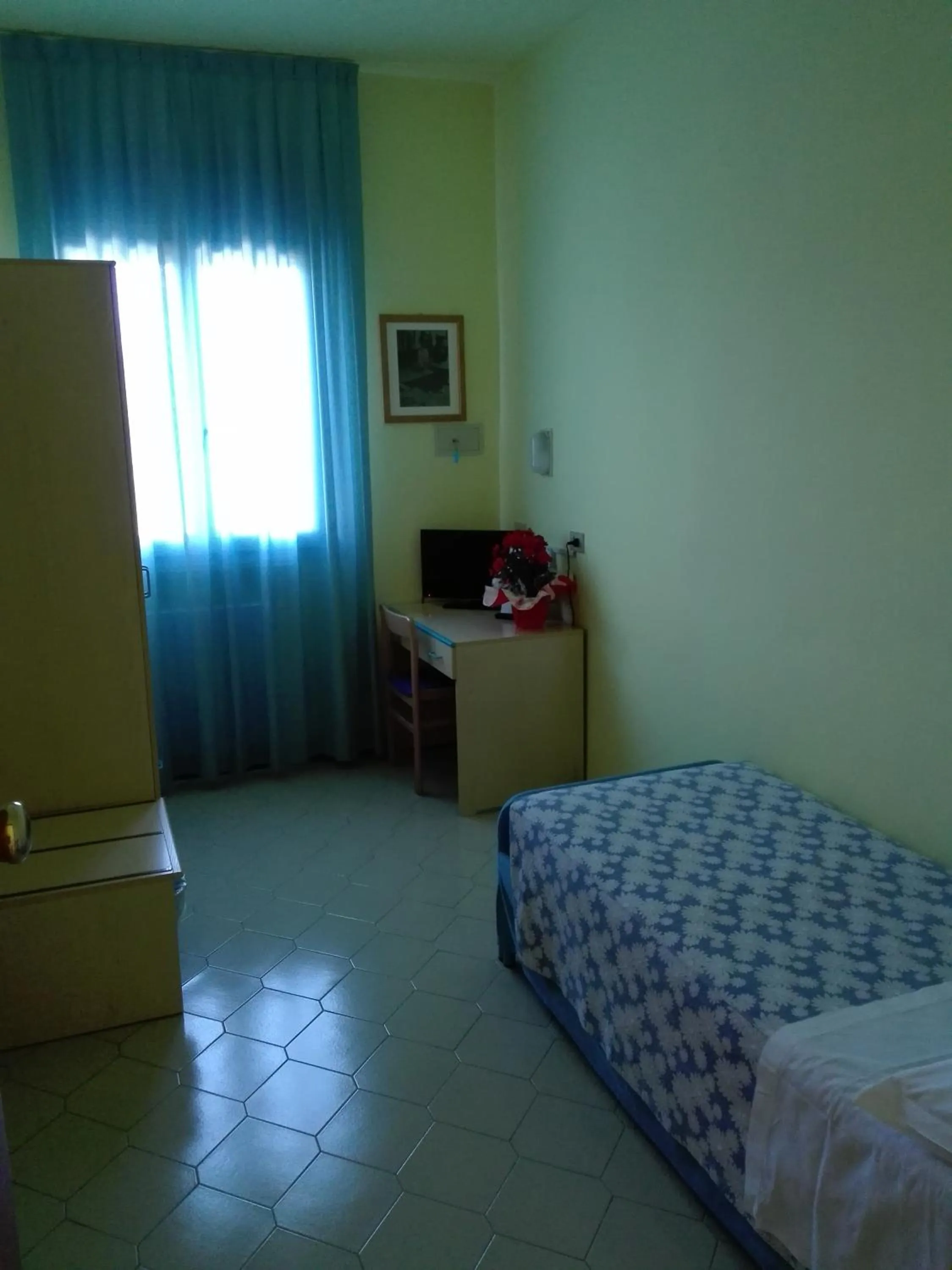 Photo of the whole room, Bed in Hotel Senio