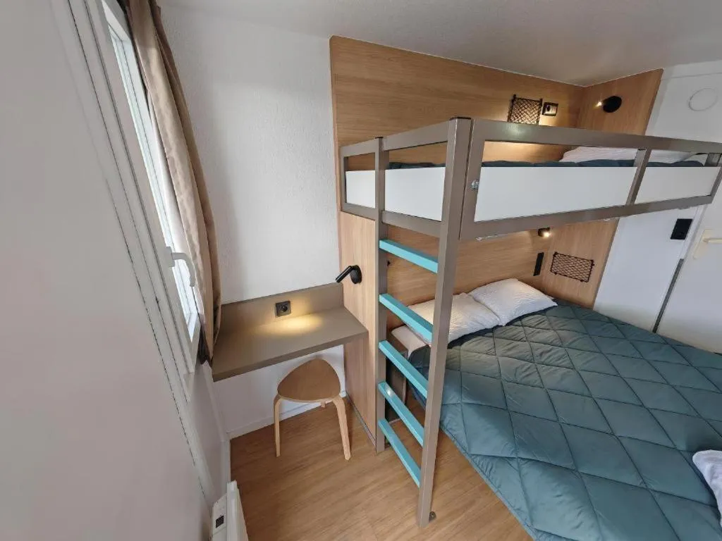 Bed in HOTEL PREMIERE CLASSE Rouen Sud Oissel