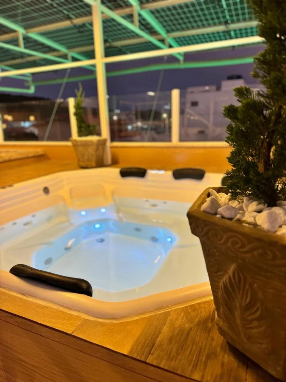 Hot Tub in Hotel Sea Angels