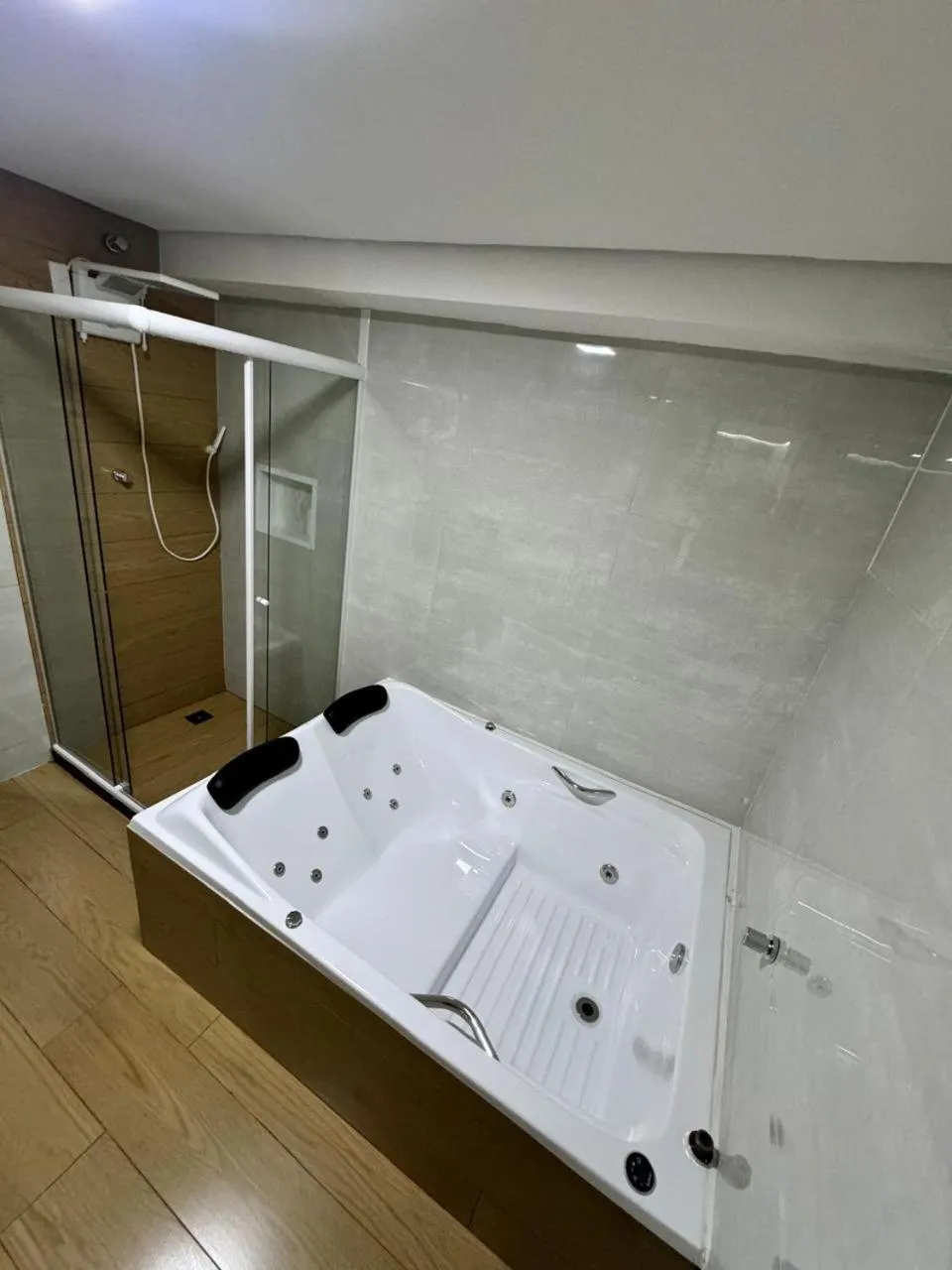Hot Tub in Hotel Sea Angels