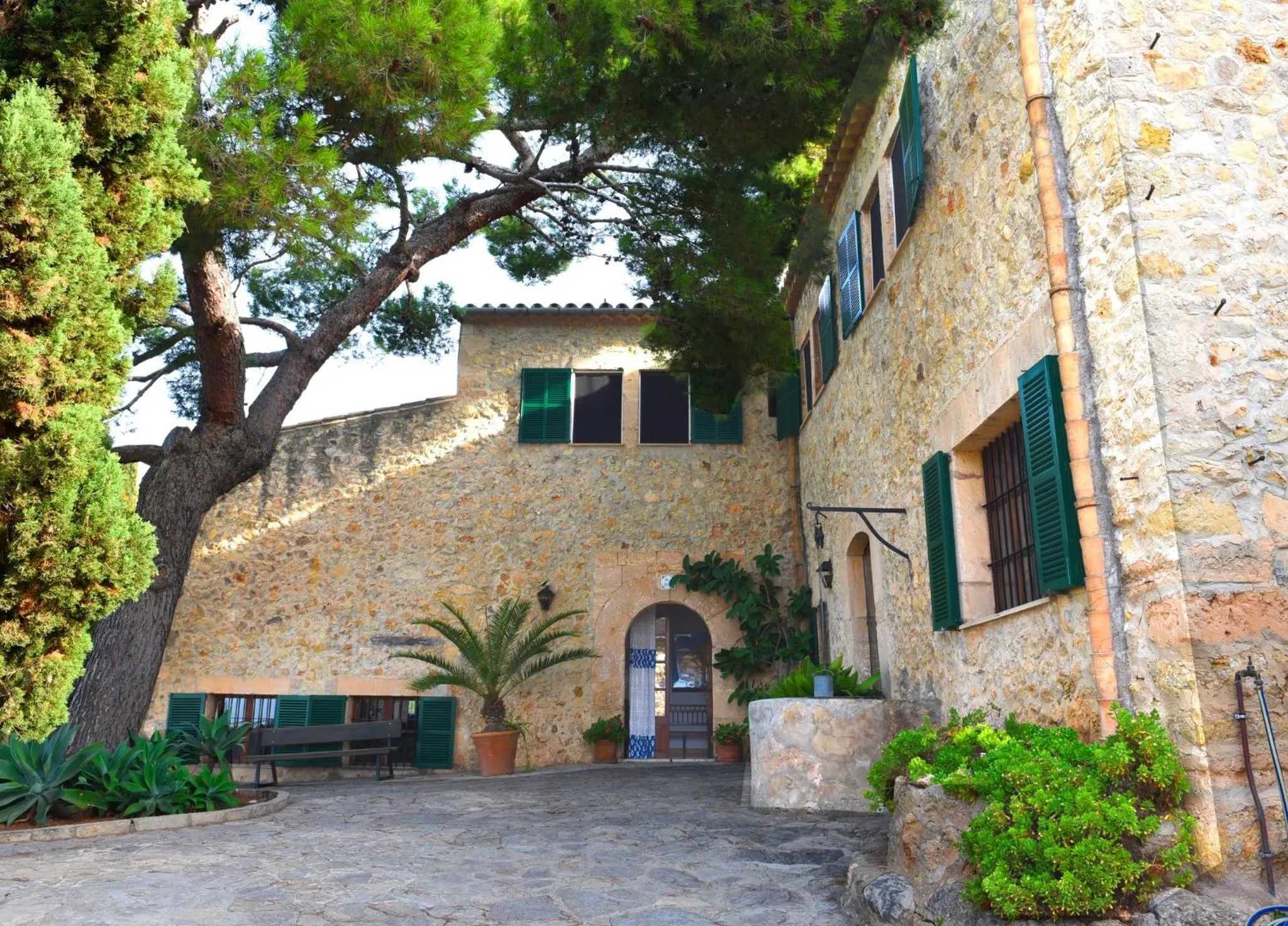 Property building in Asis de Marratxinet Turismo de Interior