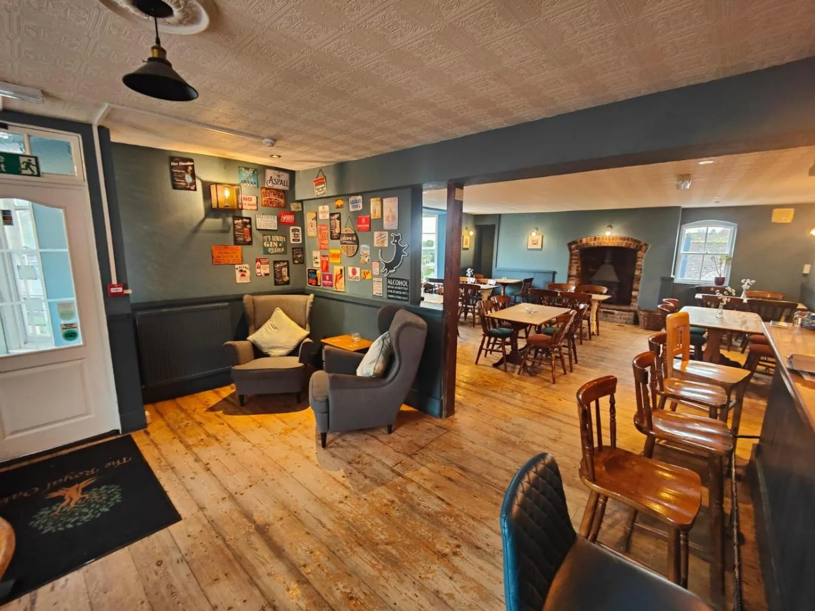 Restaurant/places to eat in The Royal Oak