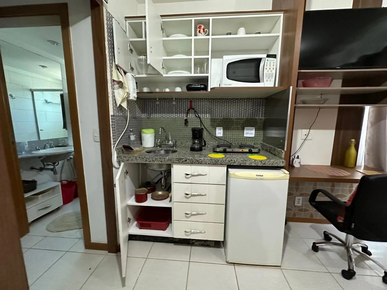 minibar in Apart-Hotel Biarritz Hplus Long Stay