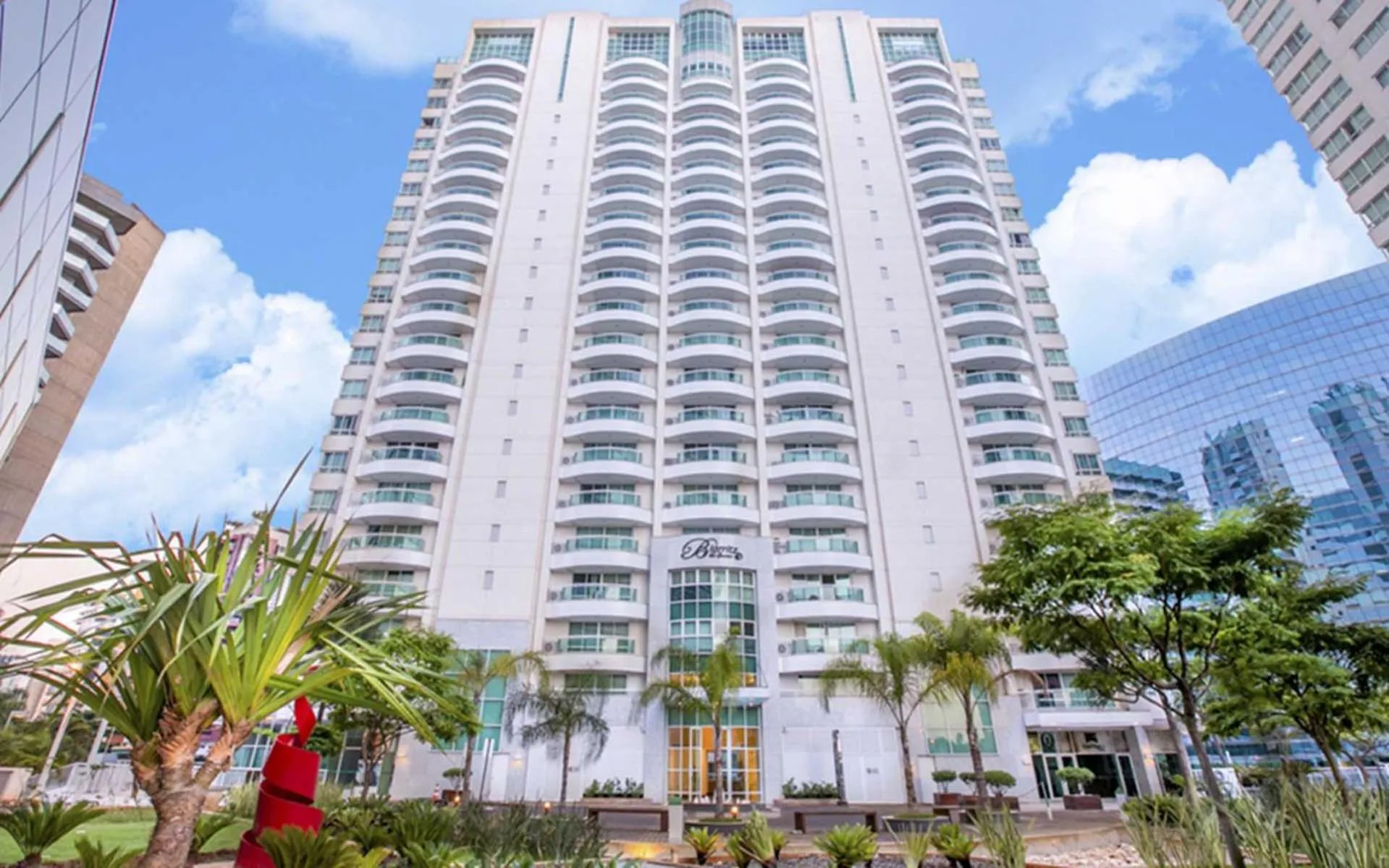 Property building in Apart-Hotel Biarritz Hplus Long Stay