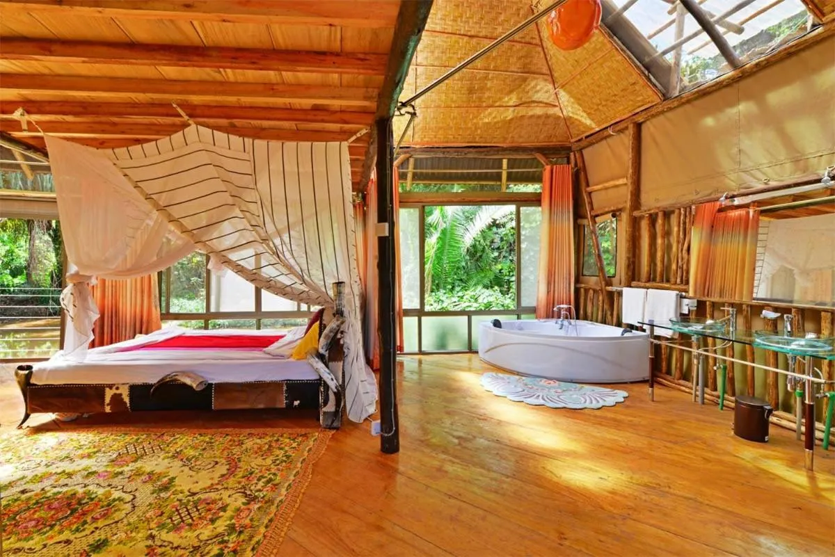 Bed in Malakai Eco Lodge