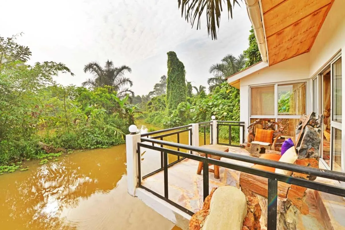 Malakai Eco Lodge