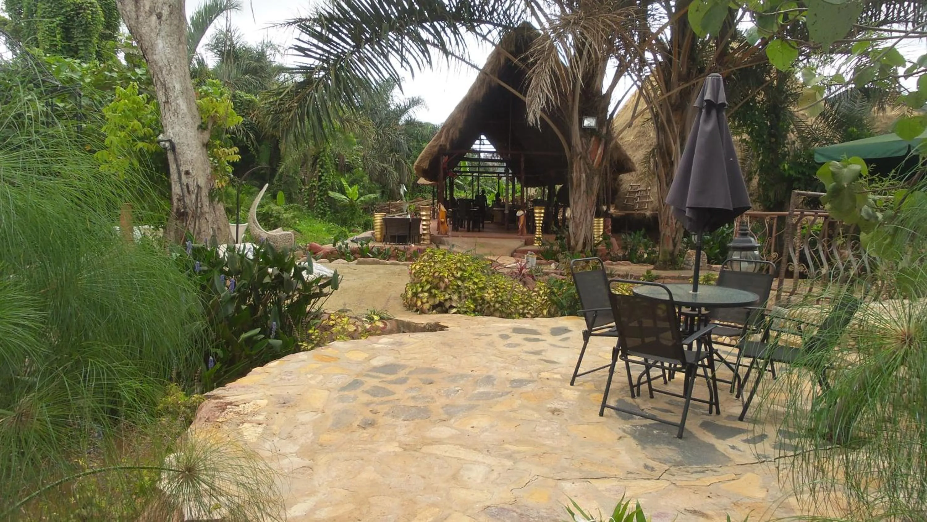 Garden in Malakai Eco Lodge