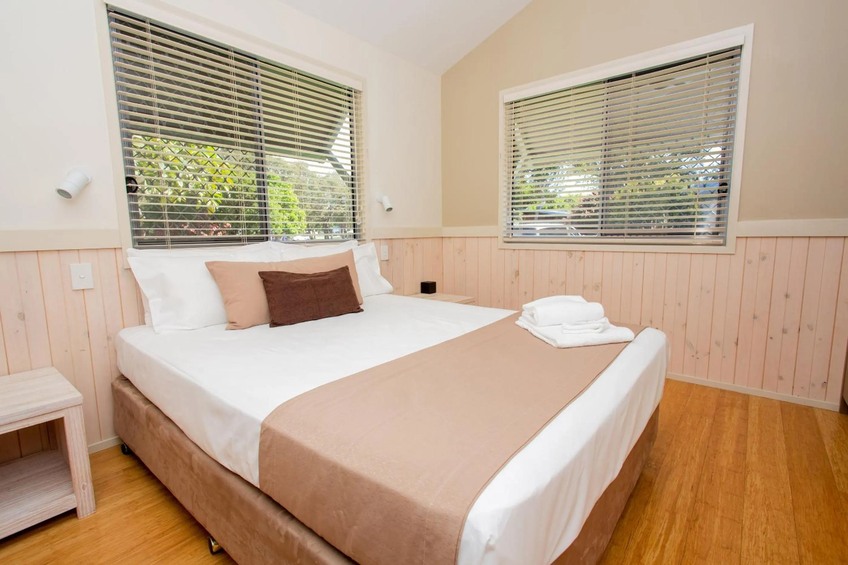Surf Duplex Villa in BIG4 Park Beach Holiday Park