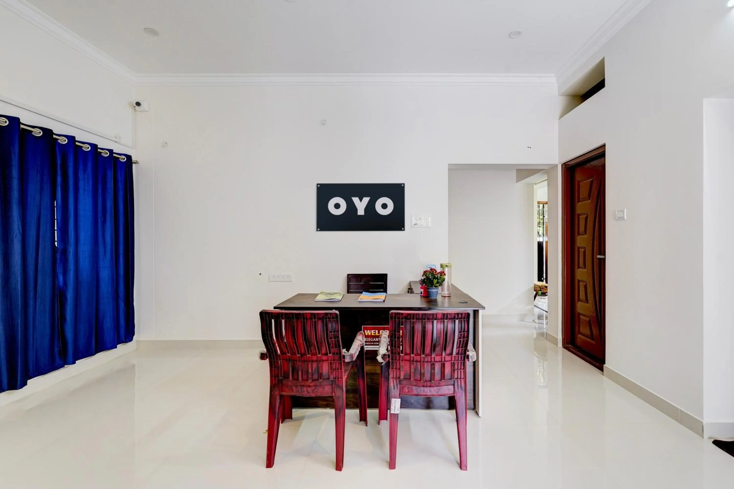 Lobby or reception in Hotel O Elegant Residency Vandalur Zoo