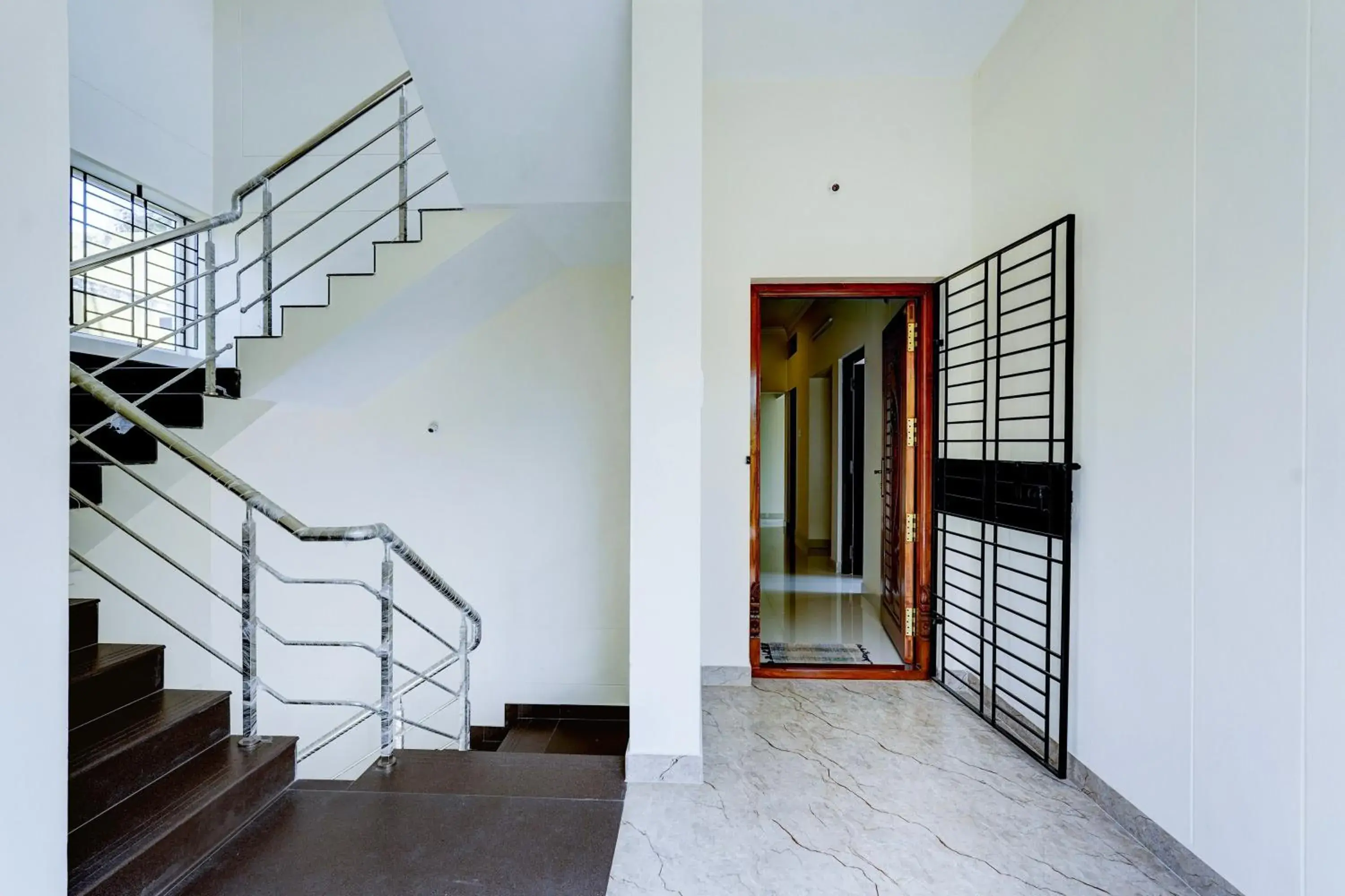 Lobby or reception in Hotel O Elegant Residency Vandalur Zoo Lobby or reception in Hotel O Elegant Residency Vandalur Zoo