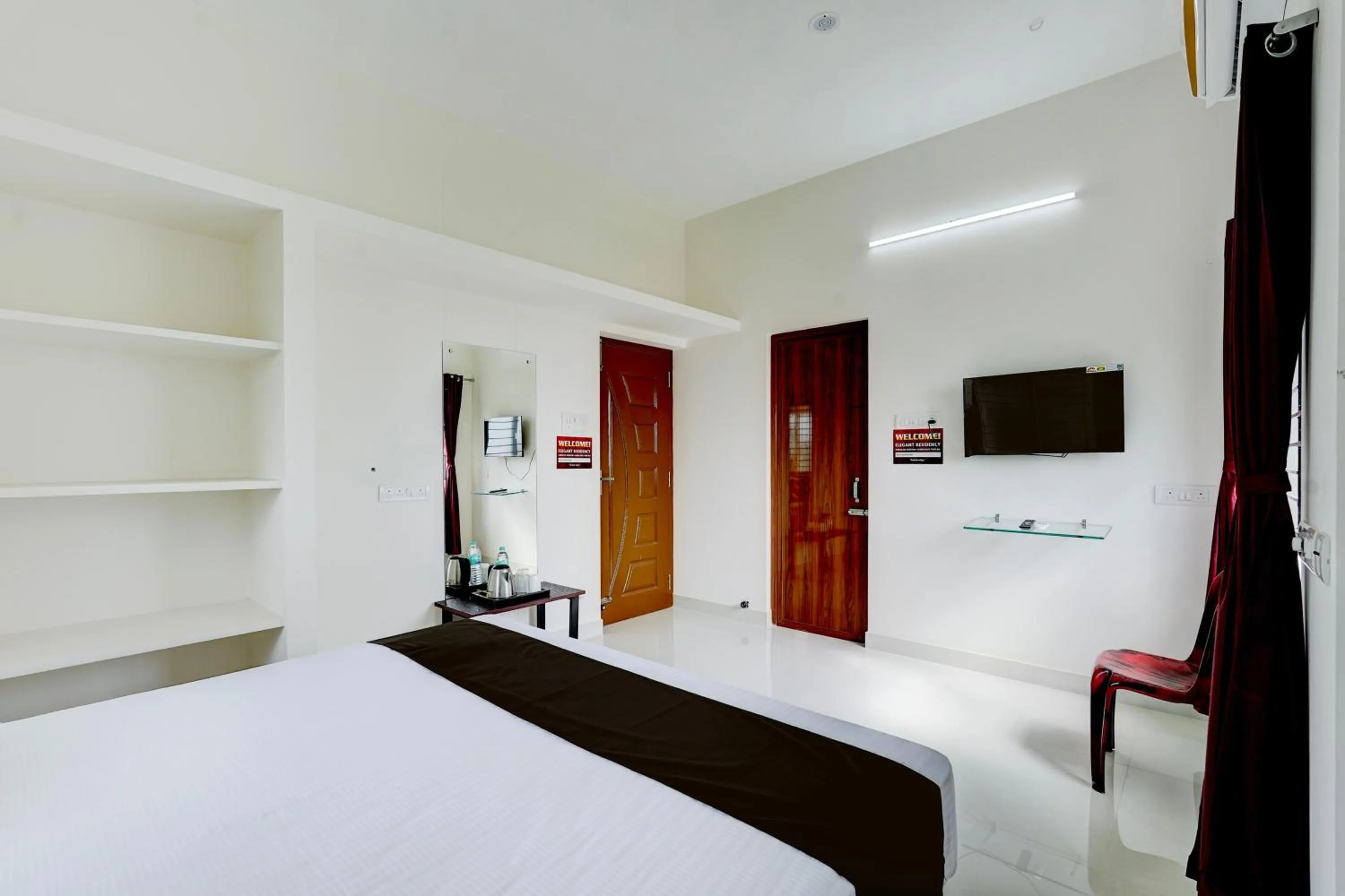 Bedroom, Bed in Hotel O Elegant Residency Vandalur Zoo