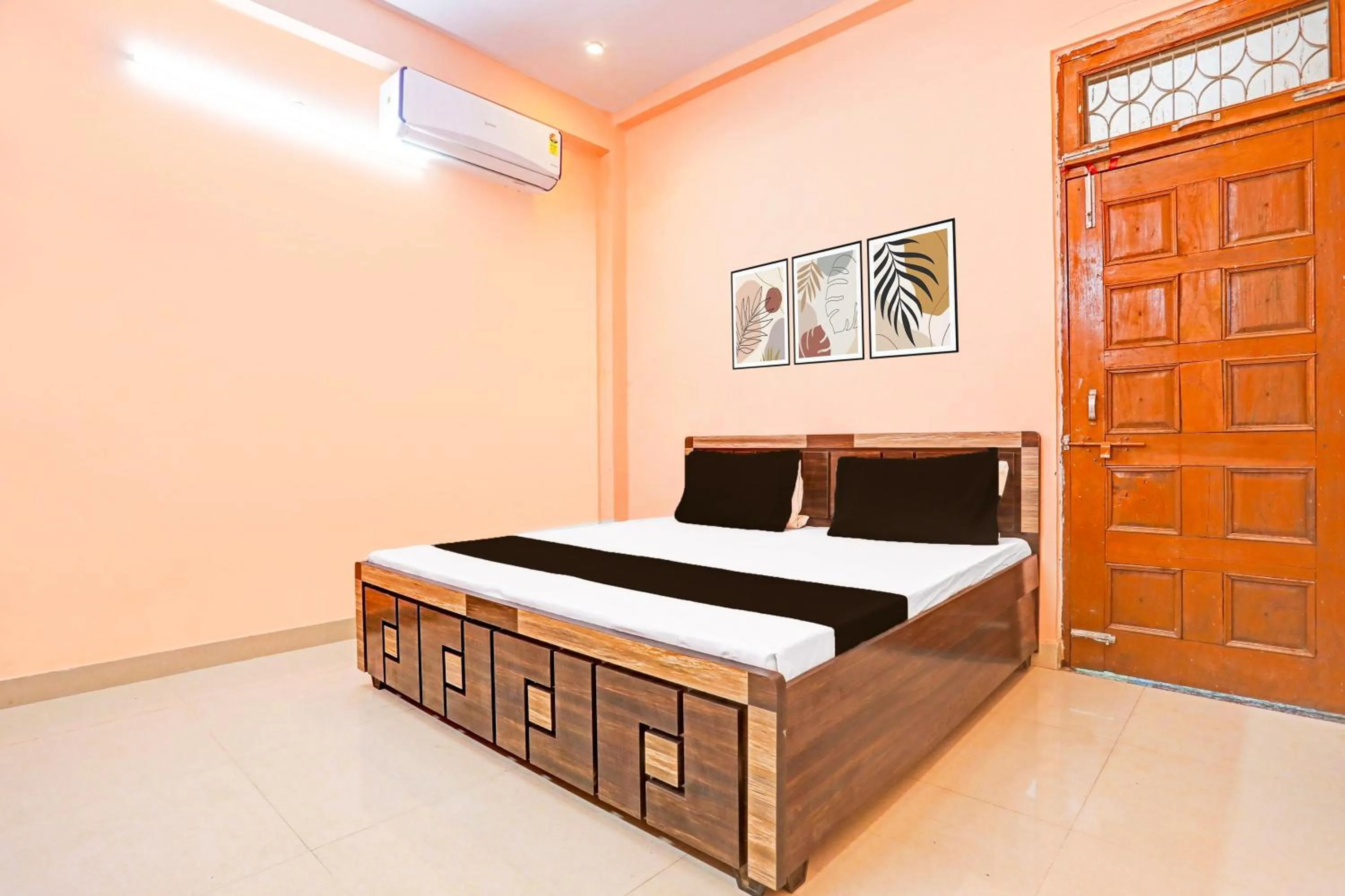 Bedroom, Bed in SPOT ON Love Buffet Restaurant & Benquet Holl