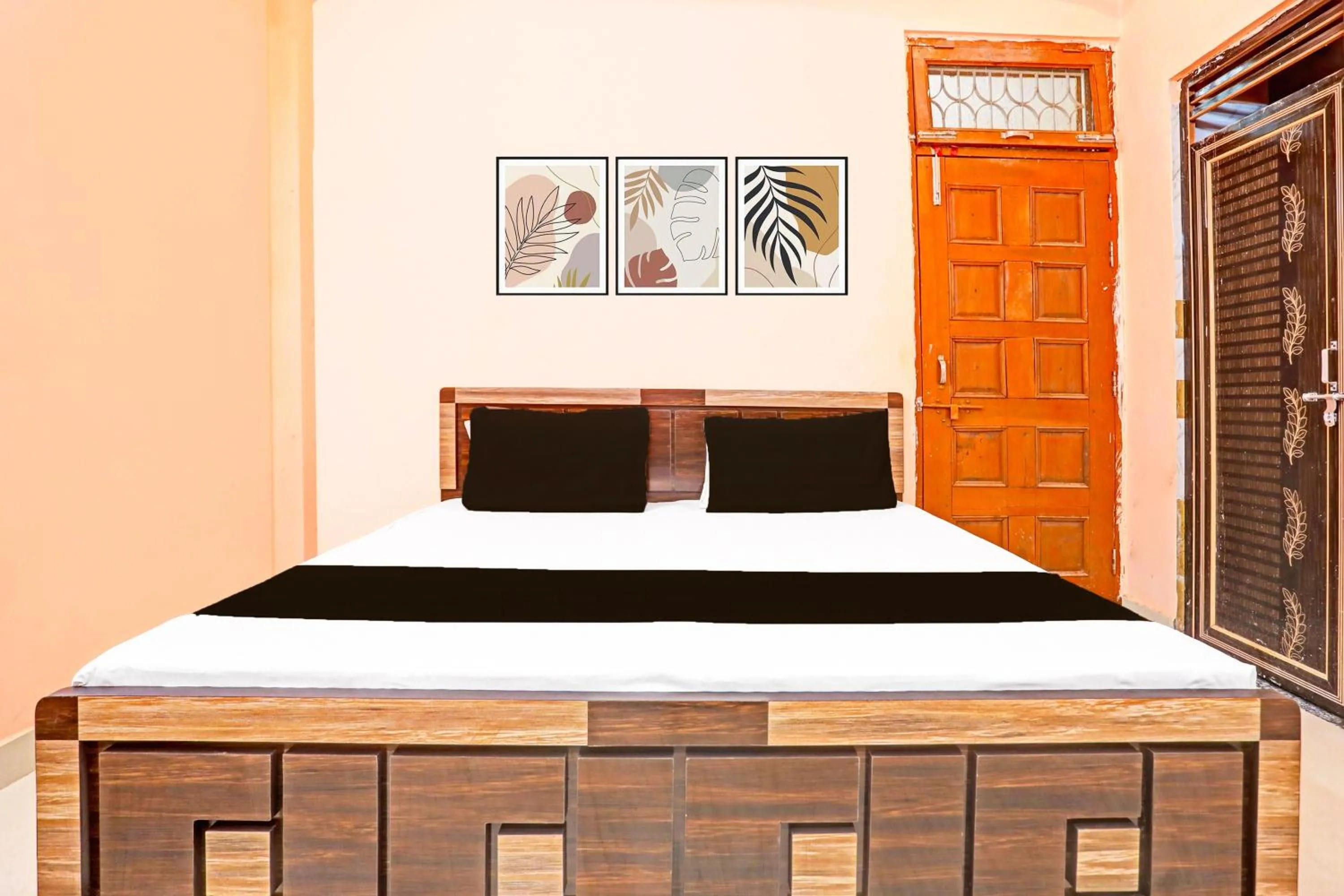 Bedroom, Bed in SPOT ON Love Buffet Restaurant & Benquet Holl