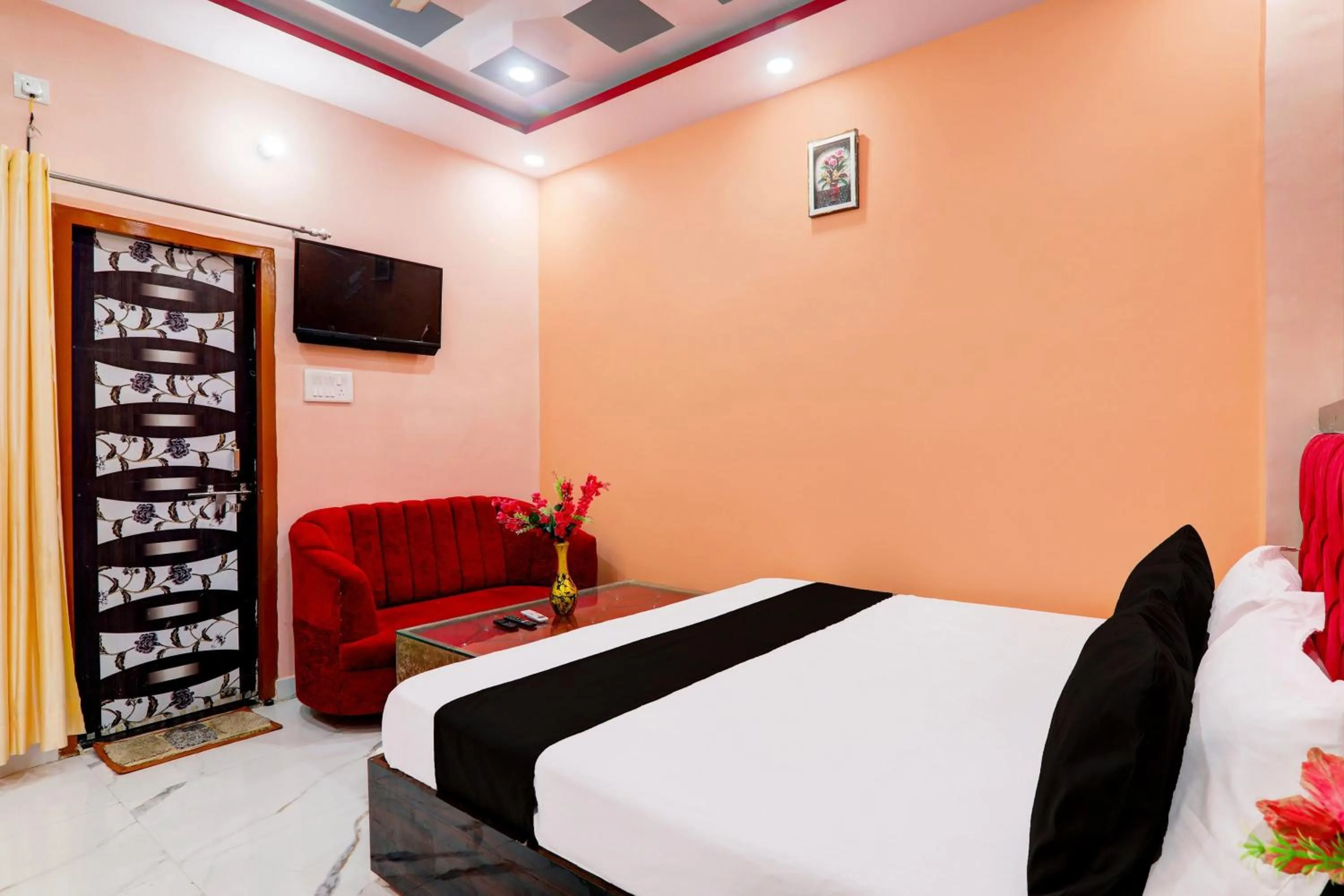 Bedroom, Bed in HOTEL O JC