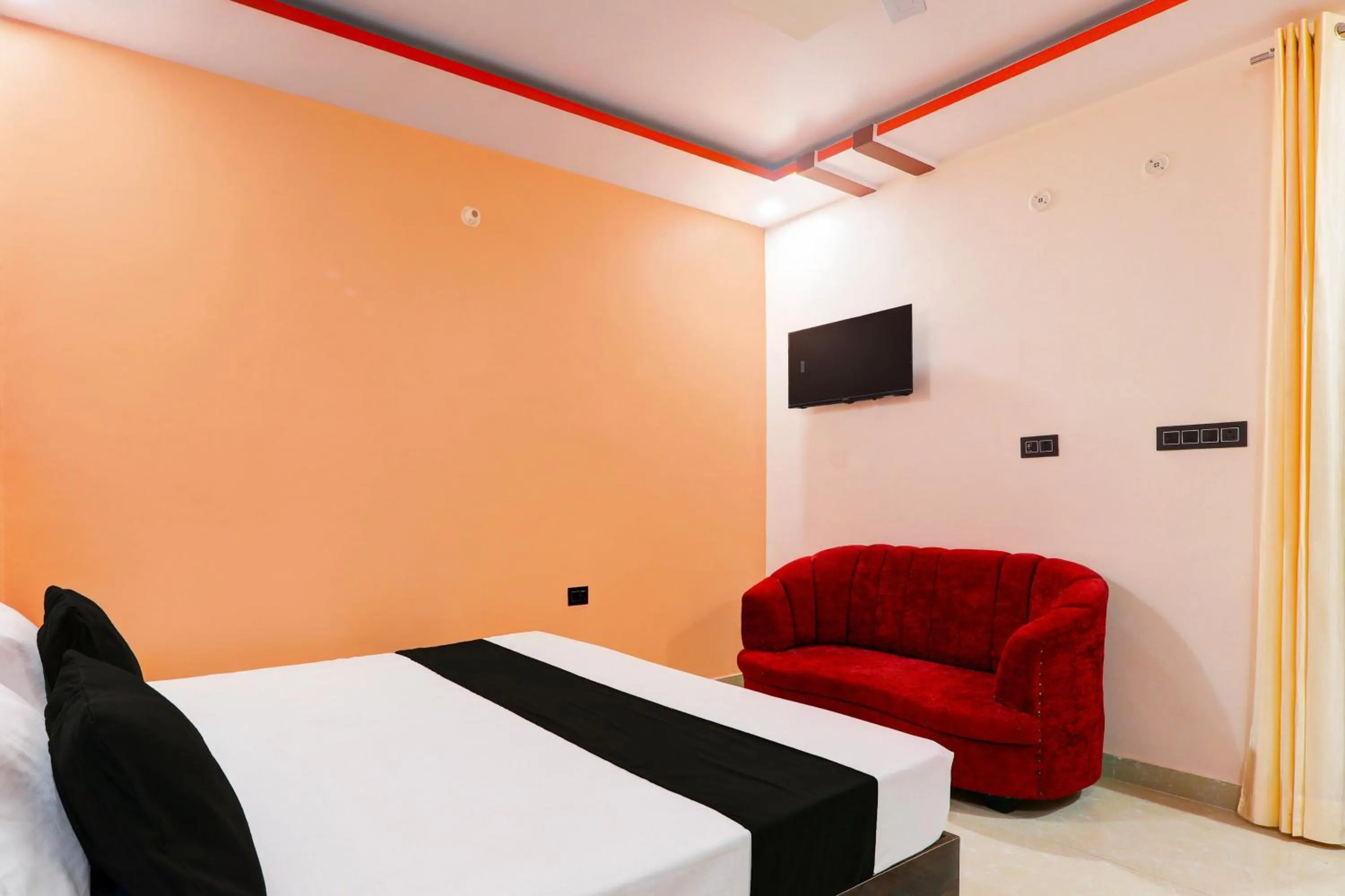 Bedroom, Bed in HOTEL O JC