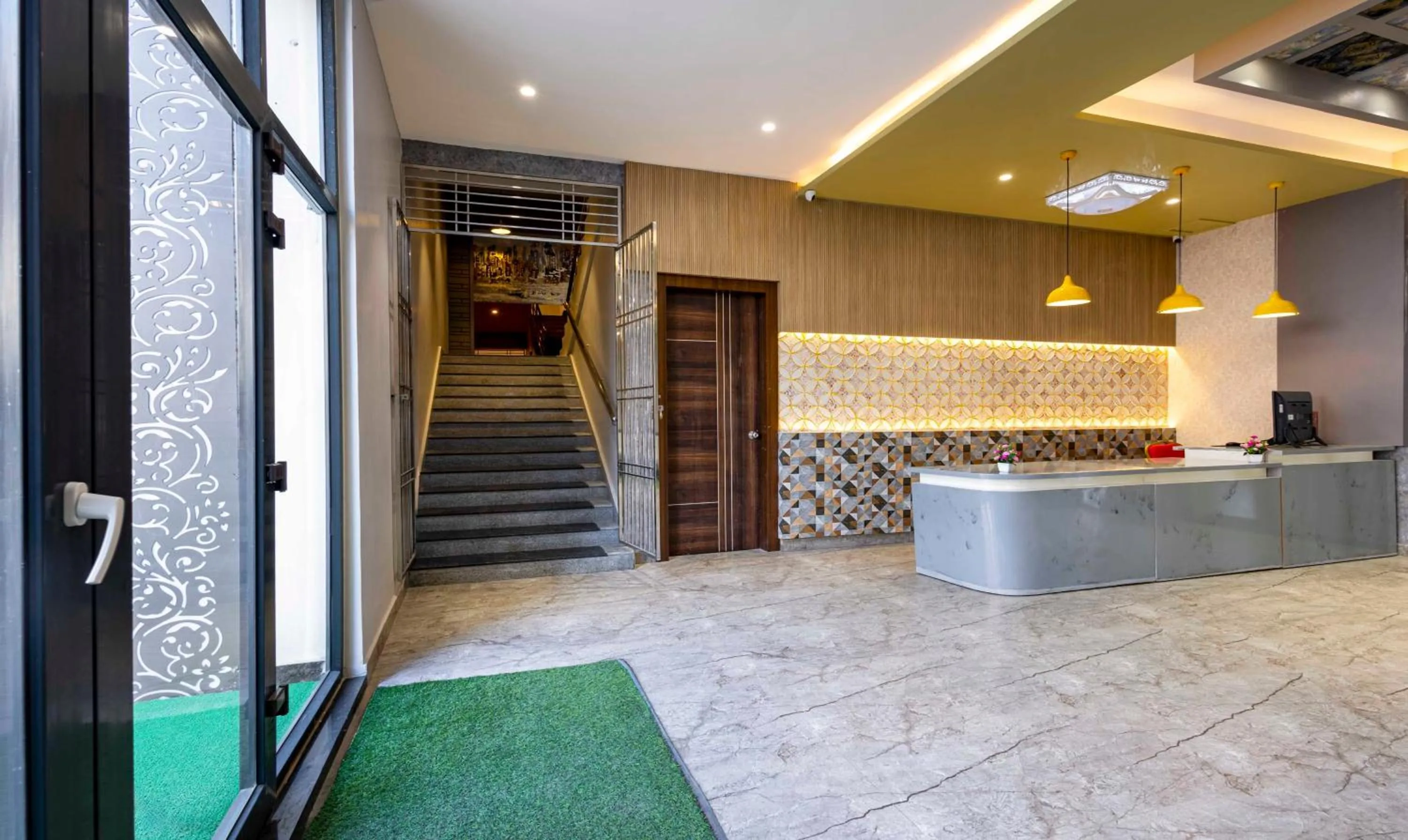 Lobby or reception in Treebo Imperia, Kommadi