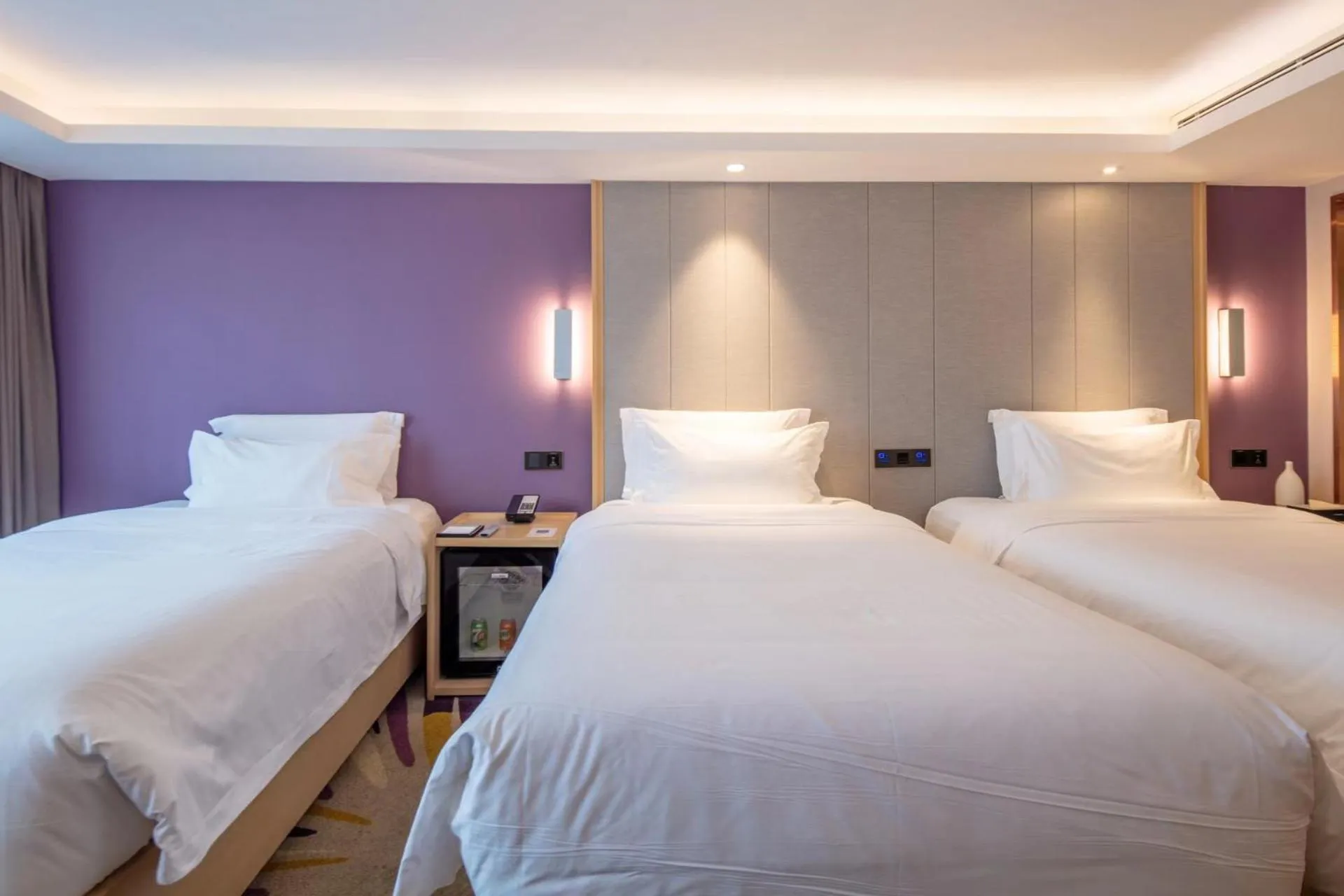 Bed in Lavande Hotel Beijing Tiananmen Square Wangfujing Street Branch