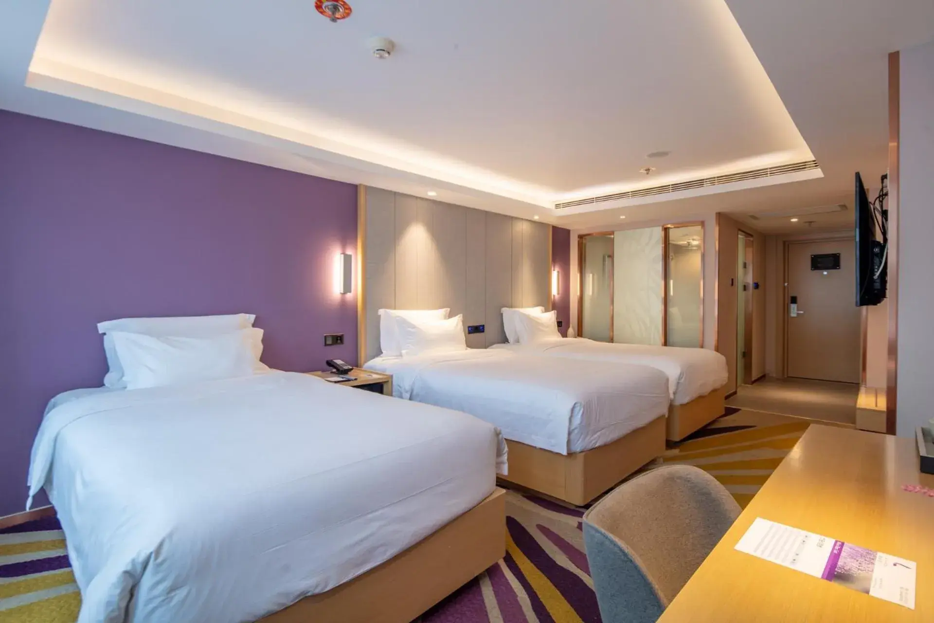 Family Room in Lavande Hotel Beijing Tiananmen Square Wangfujing Street Branch Family Room in Lavande Hotel Beijing Tiananmen Square Wangfujing Street Branch