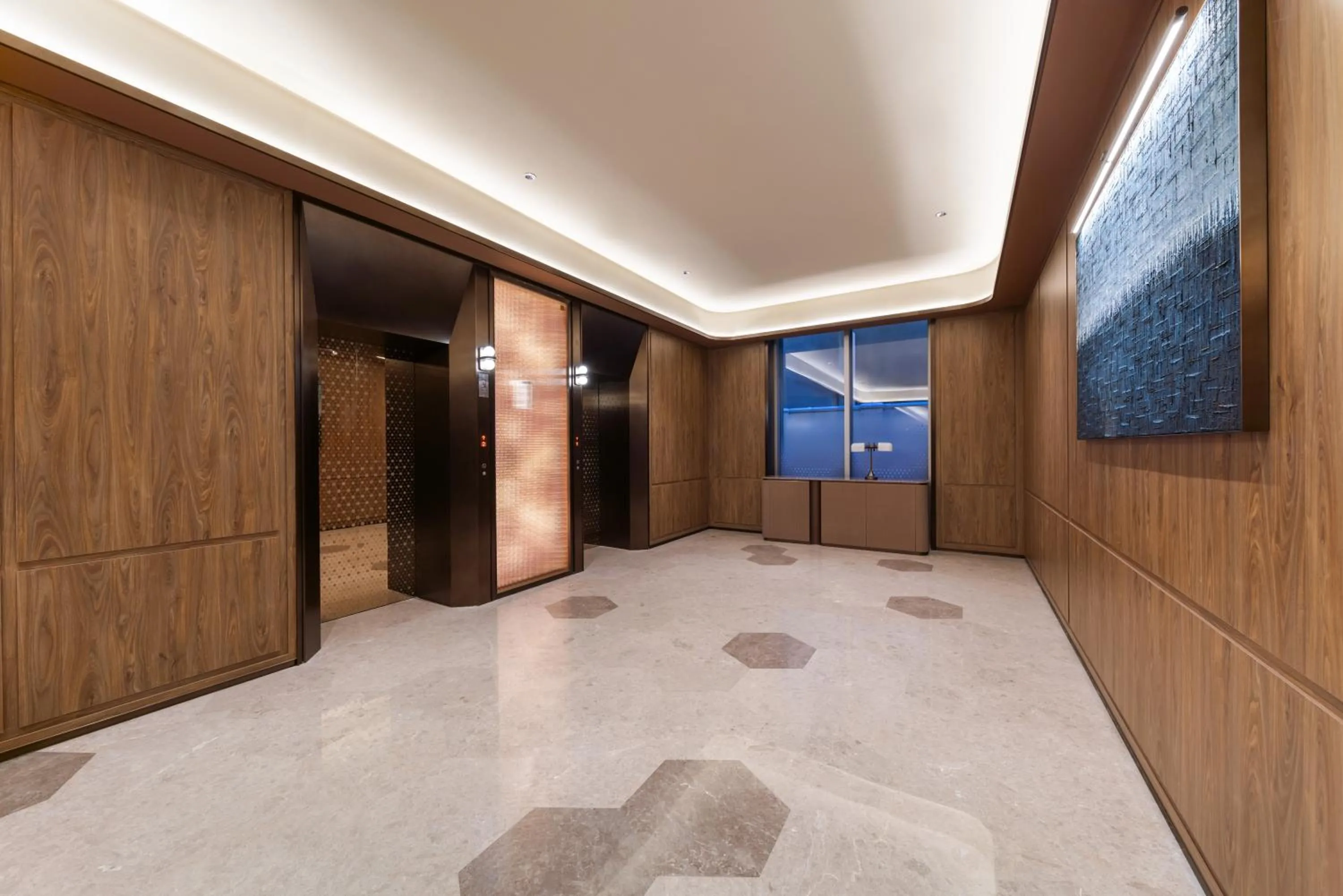 elevator in Crystal Orange Hotel Shanghai The Bund Yu Garden