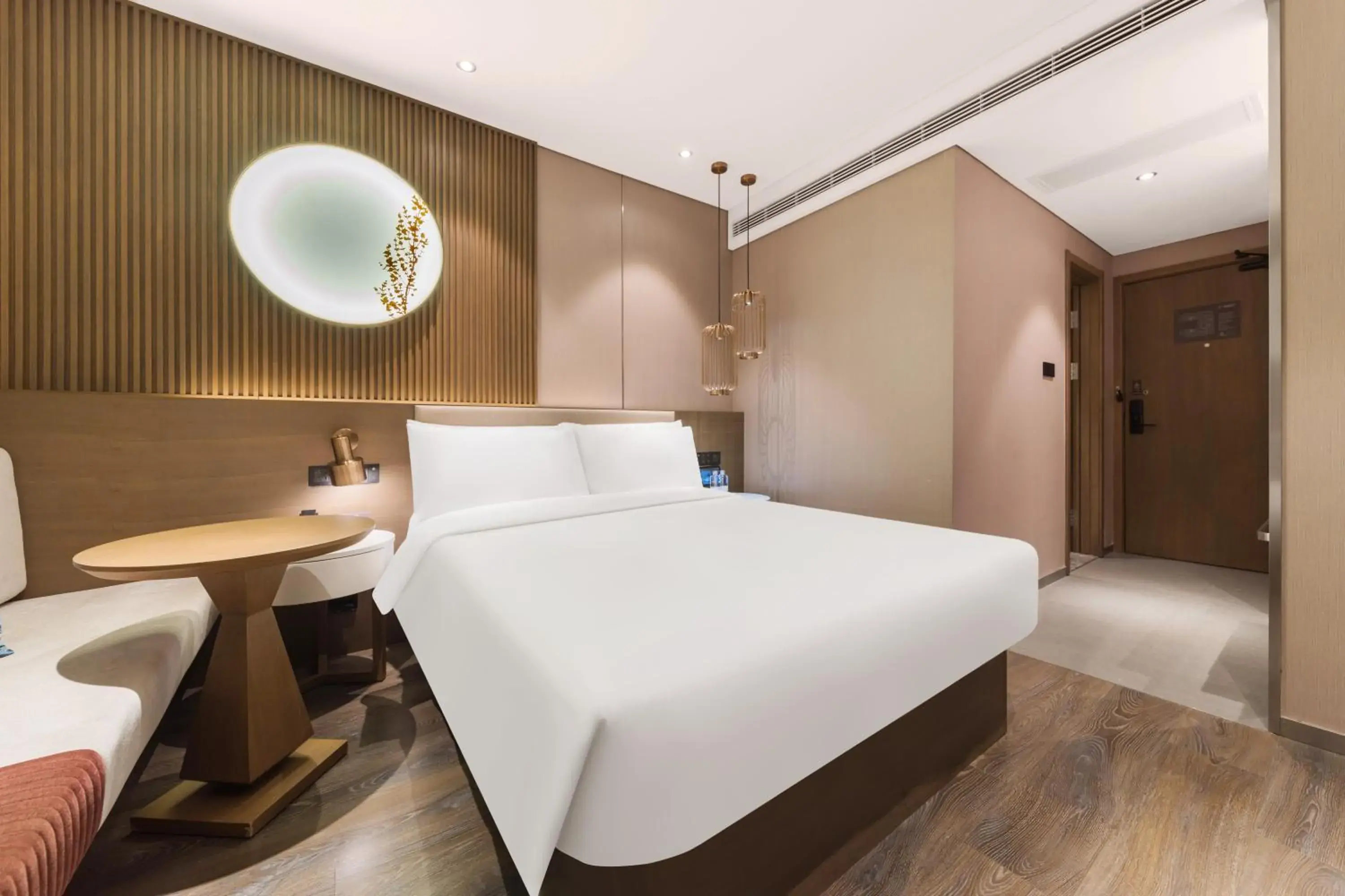 Budget Double Room in Crystal Hotel Shanghai The Bund Yu Garden Budget Double Room in Crystal Hotel Shanghai The Bund Yu Garden