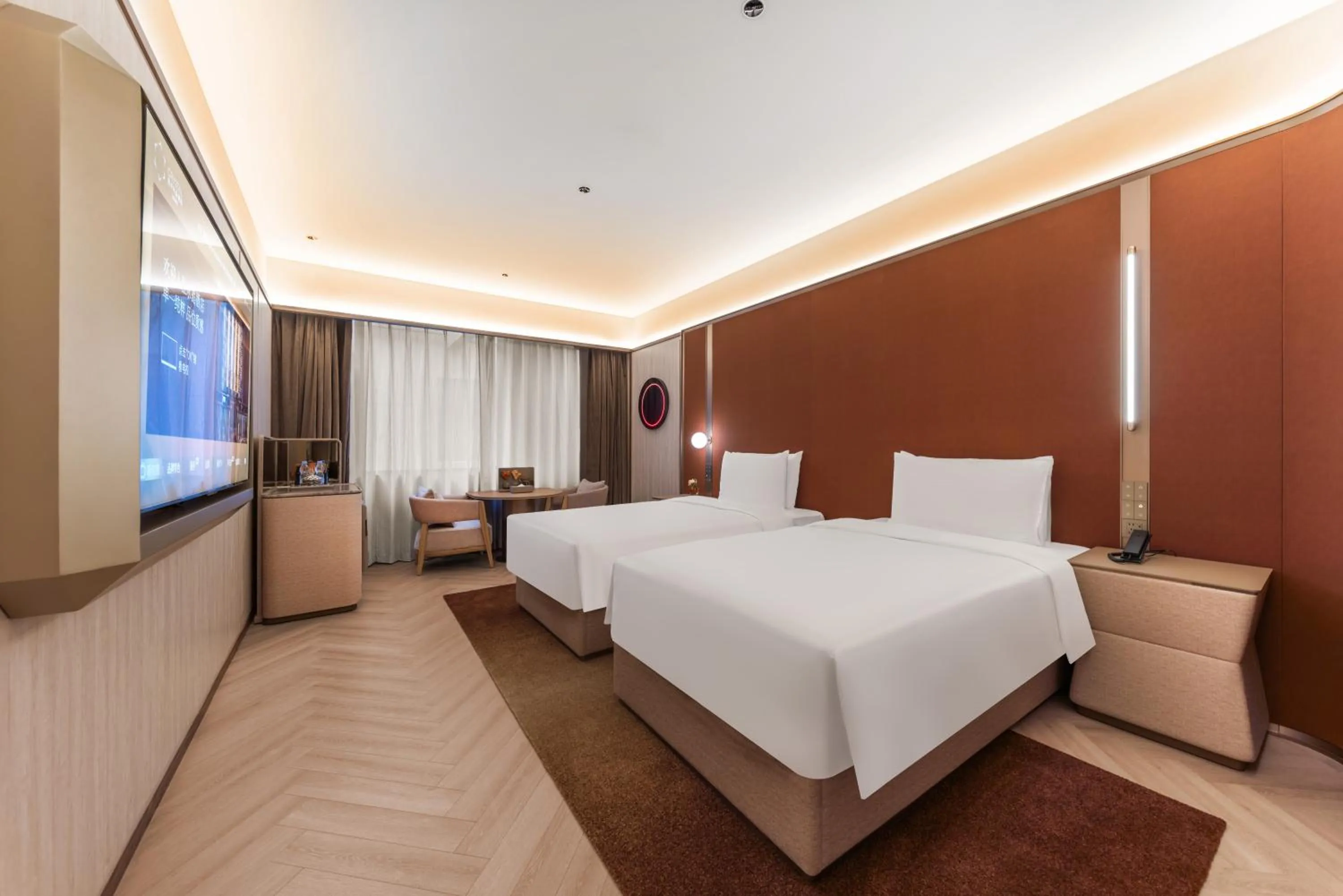 Photo of the whole room, Bed in Crystal Orange Hotel Shanghai The Bund Yu Garden