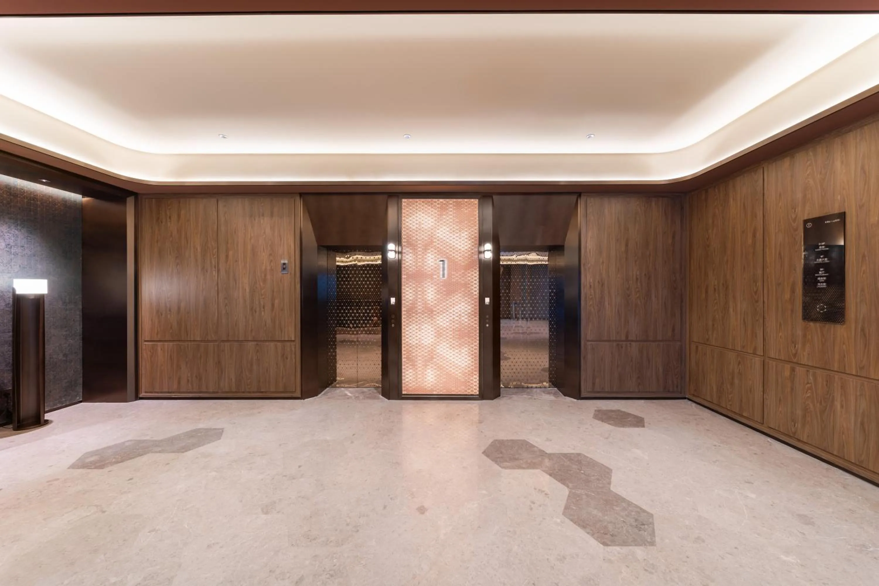 elevator in Crystal Orange Hotel Shanghai The Bund Yu Garden