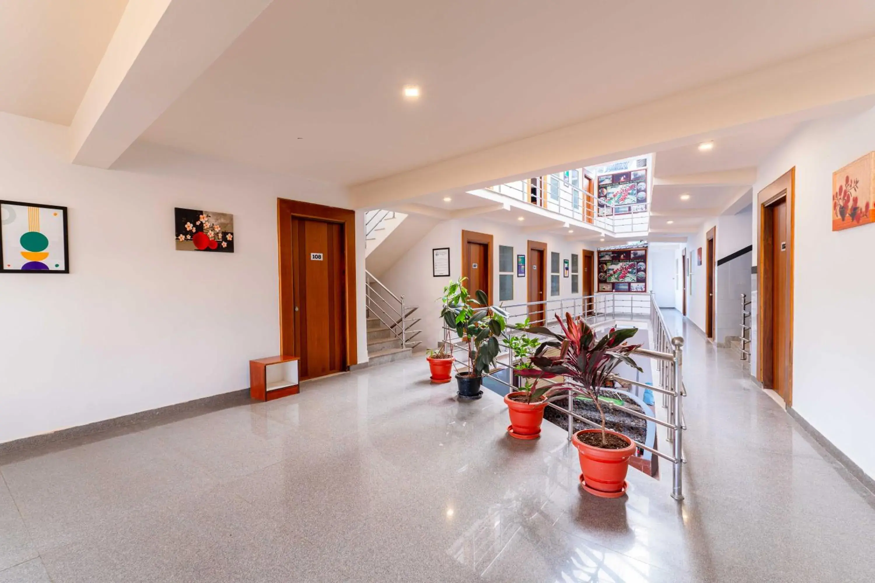 Lobby or reception in Treebo Regalia Comforts, 5 mins to Raja Seat Garden Lobby or reception in Treebo Regalia Comforts, 5 mins to Raja Seat Garden