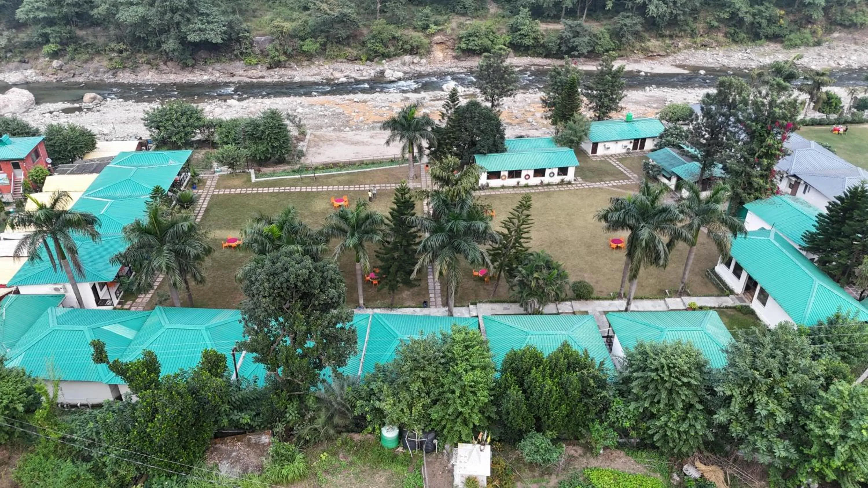 Phool chatti Riverside Resort