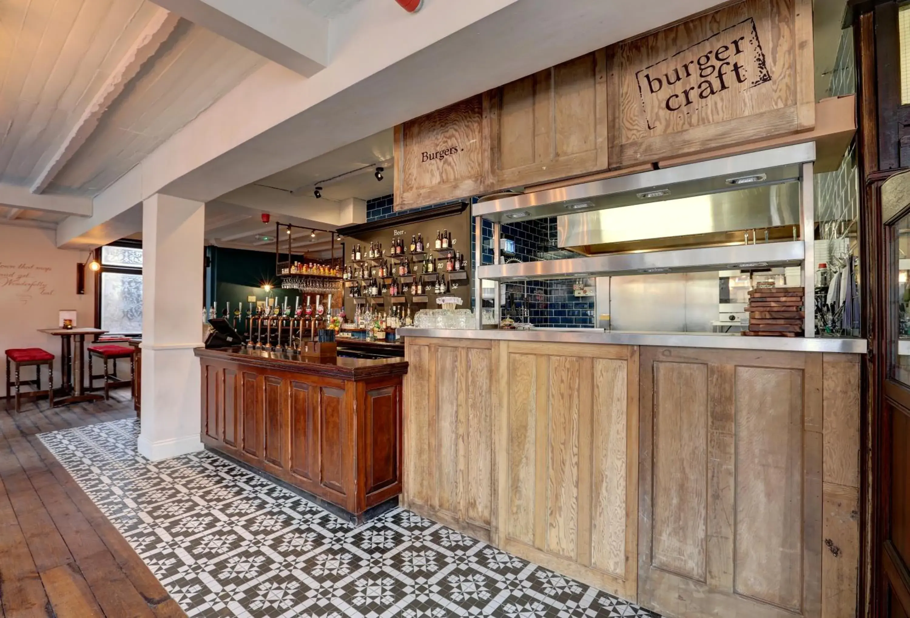 Lounge or bar in PubLove @ The Exmouth Arms, Euston Lounge or bar in PubLove @ The Exmouth Arms, Euston