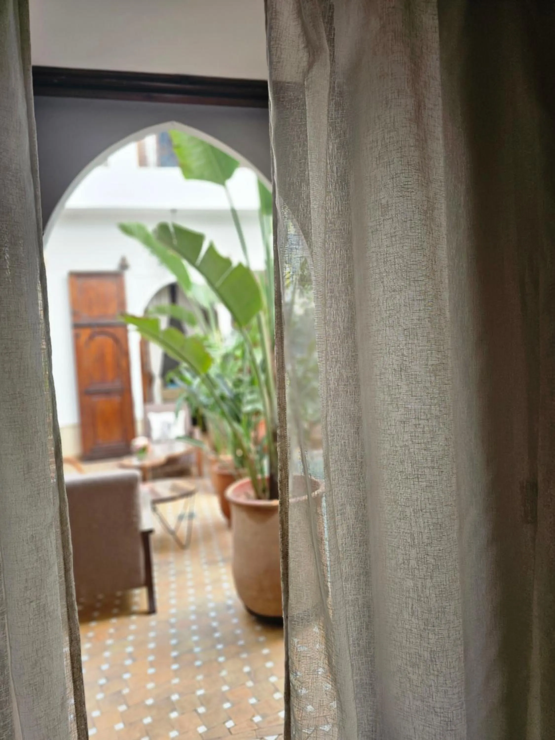 Inner courtyard view in Riad Clefs d'Orient