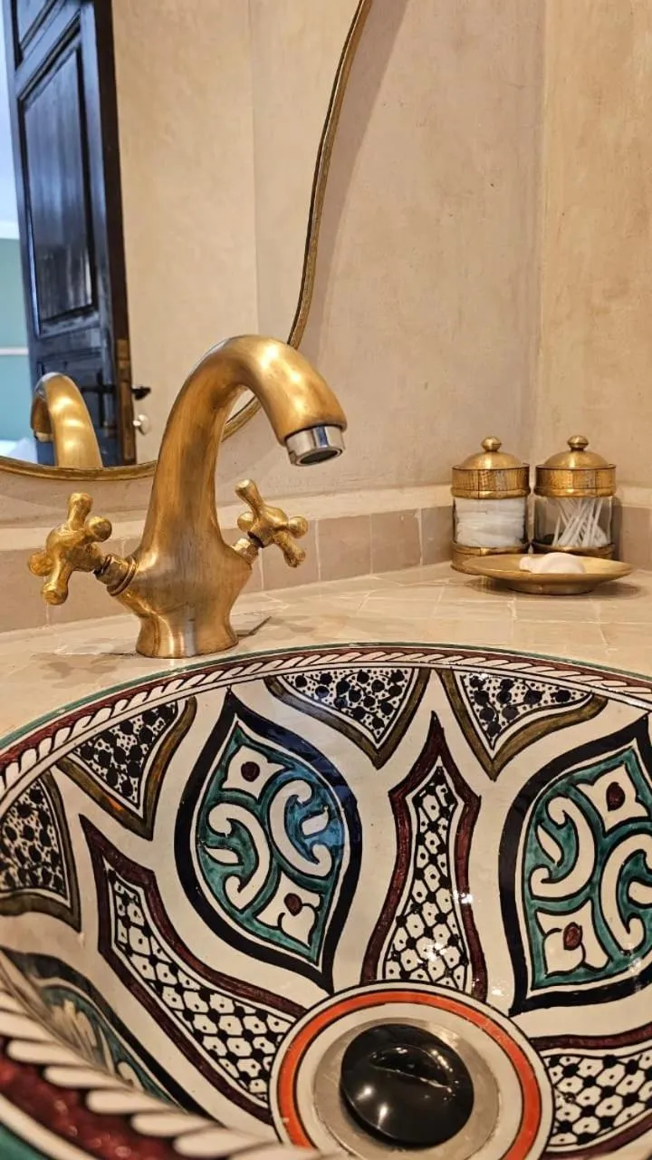 Bathroom in Riad Clefs d'Orient