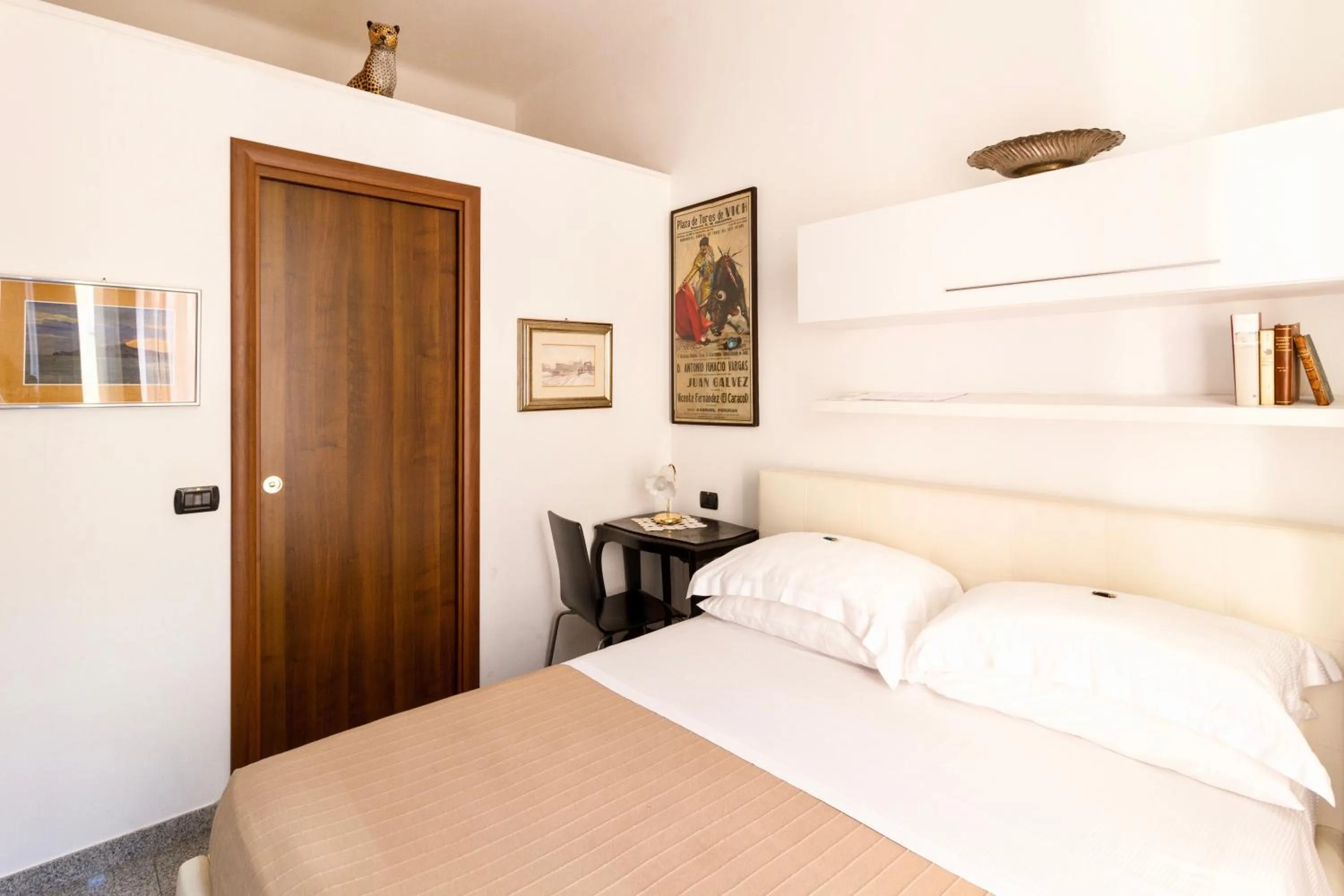 Bedroom, Bed in Aiello Suites Milan