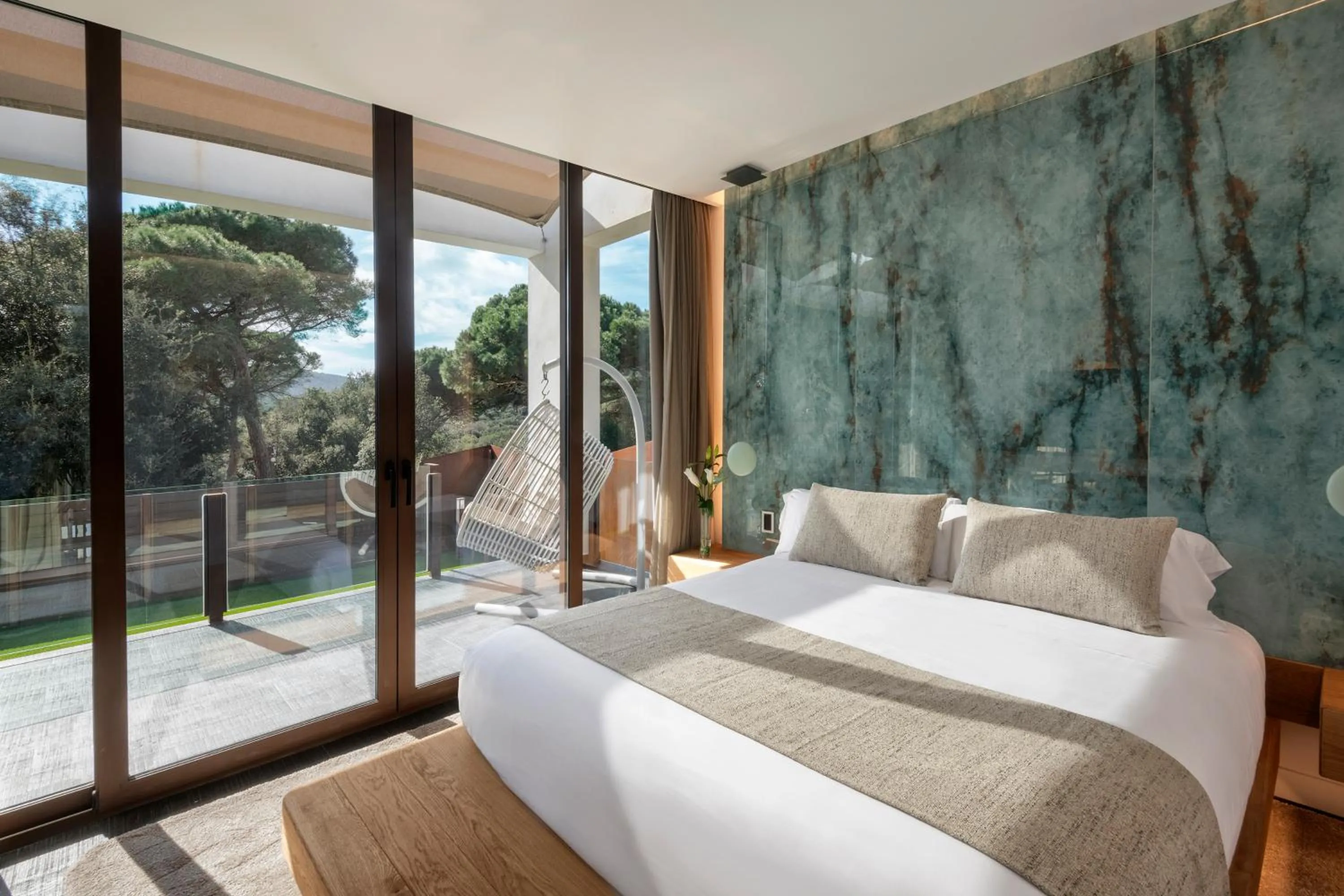 Suite Premium with Private Pool and Private Garden in Suites Natura Mas Tapiolas