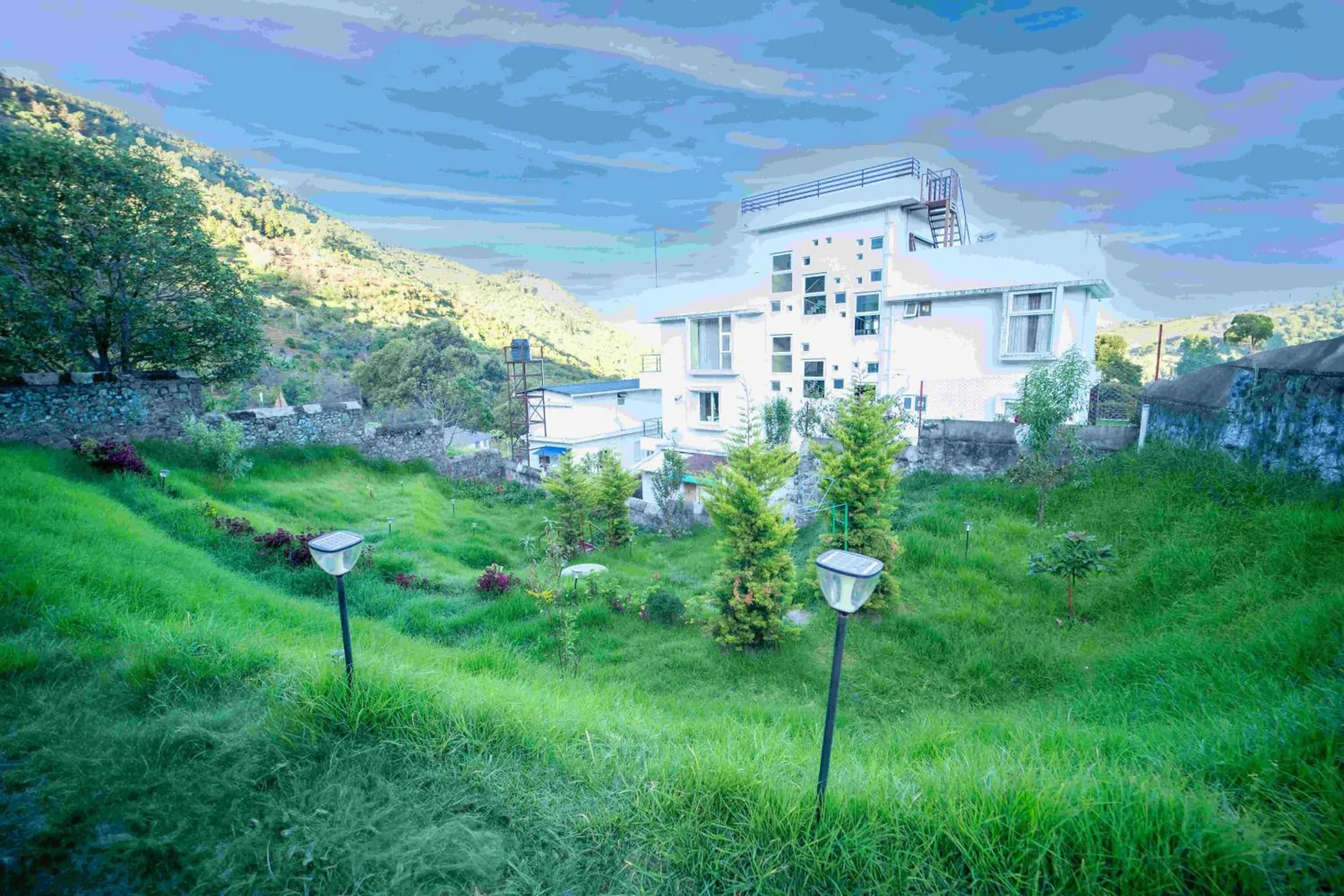 Property building in Queen's Hotel Mount garden Kodaikanal