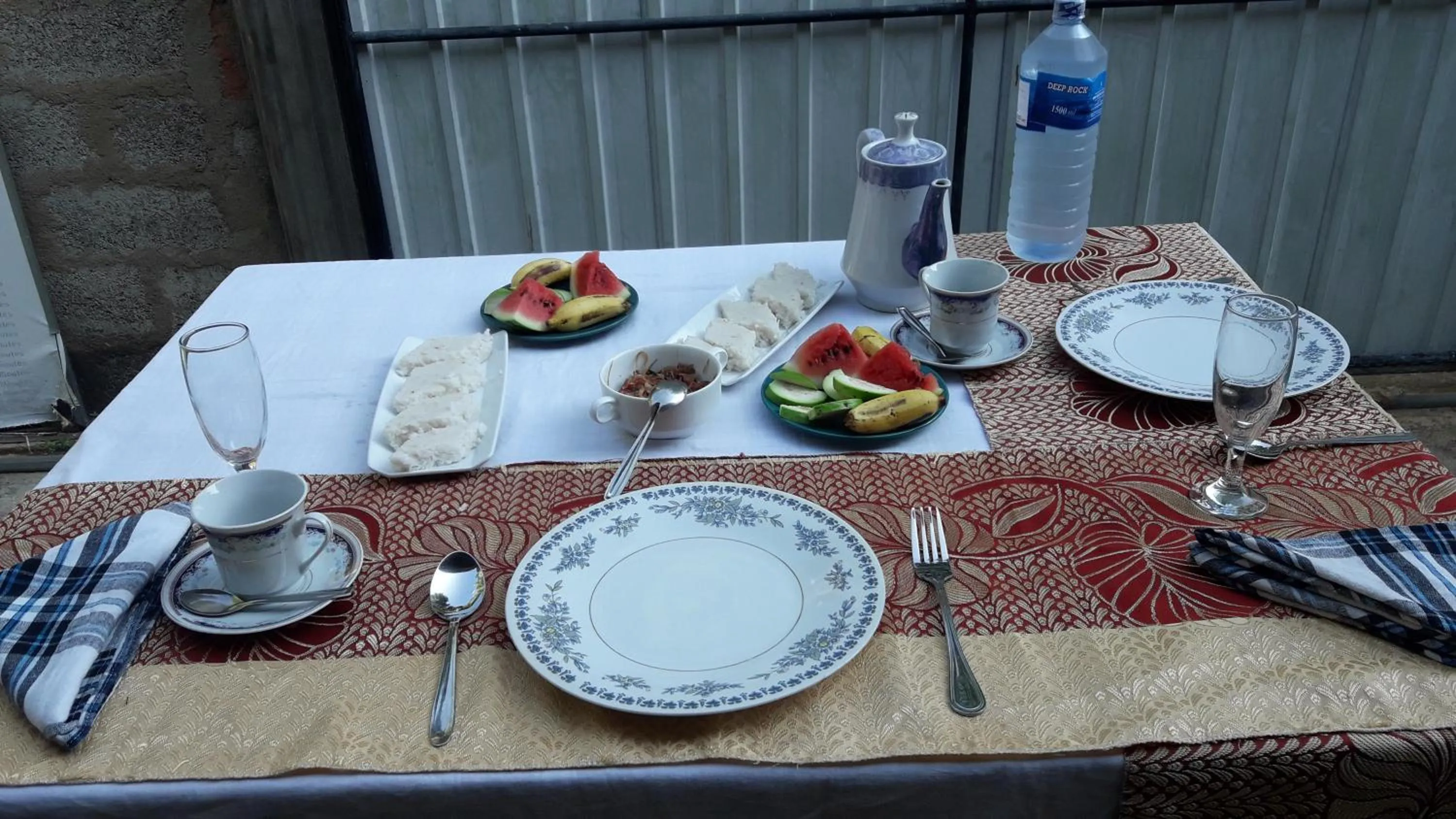 Food in Ranjith Guest