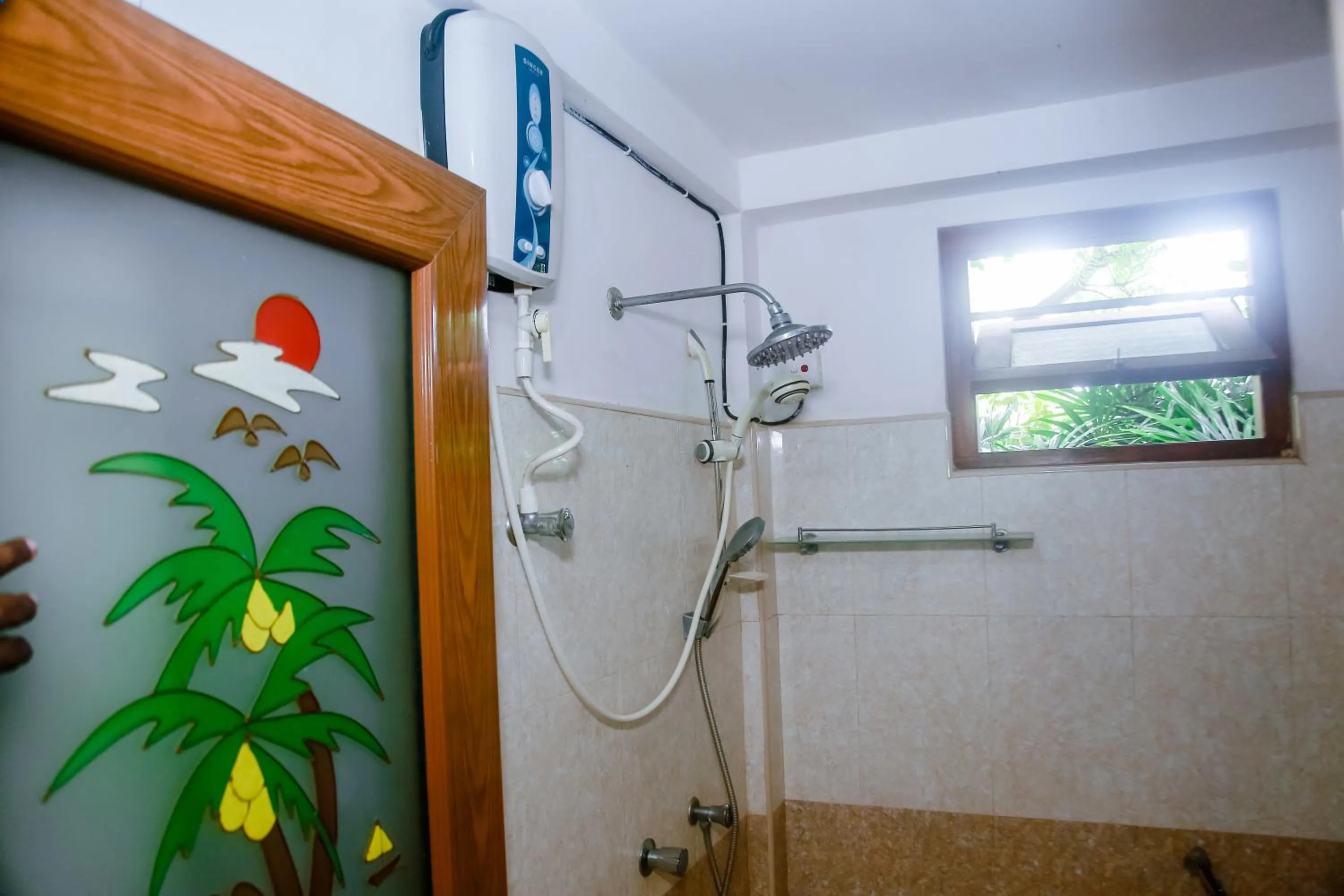 Shower in Ranjith Guest