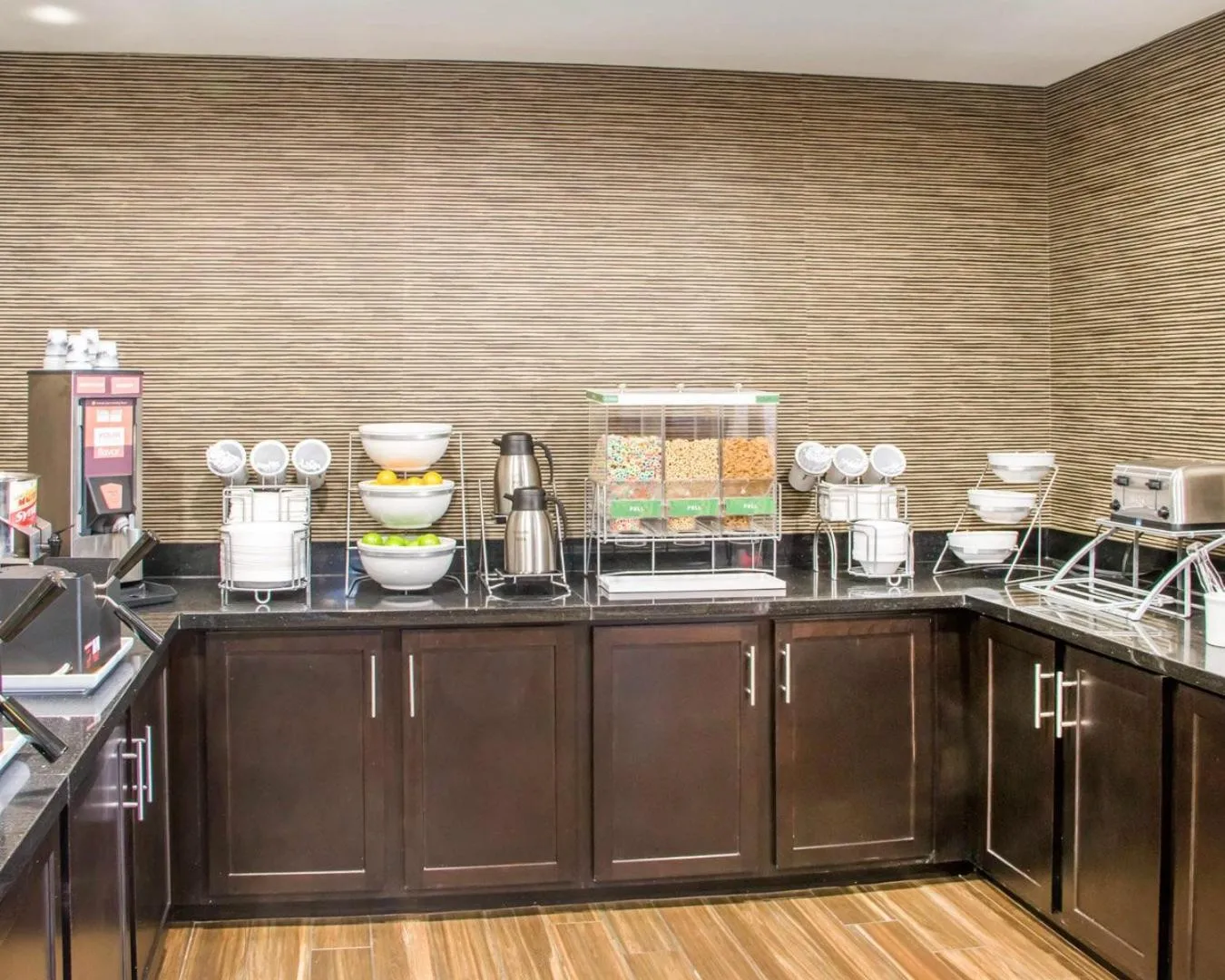 Food in Comfort Inn & Suites San Marcos near Outlet Mall